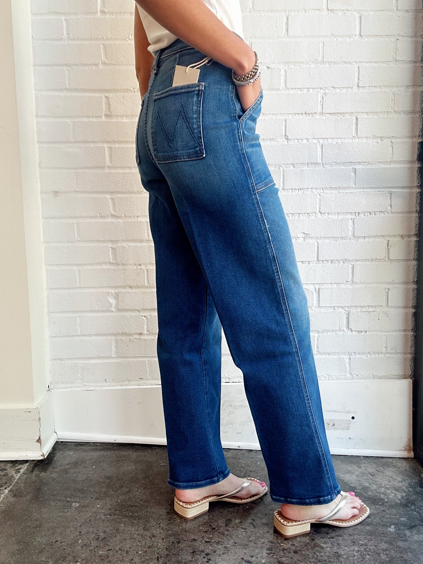 THE STITCH UP MAVEN HOVER- NIP IT IN THE BUD