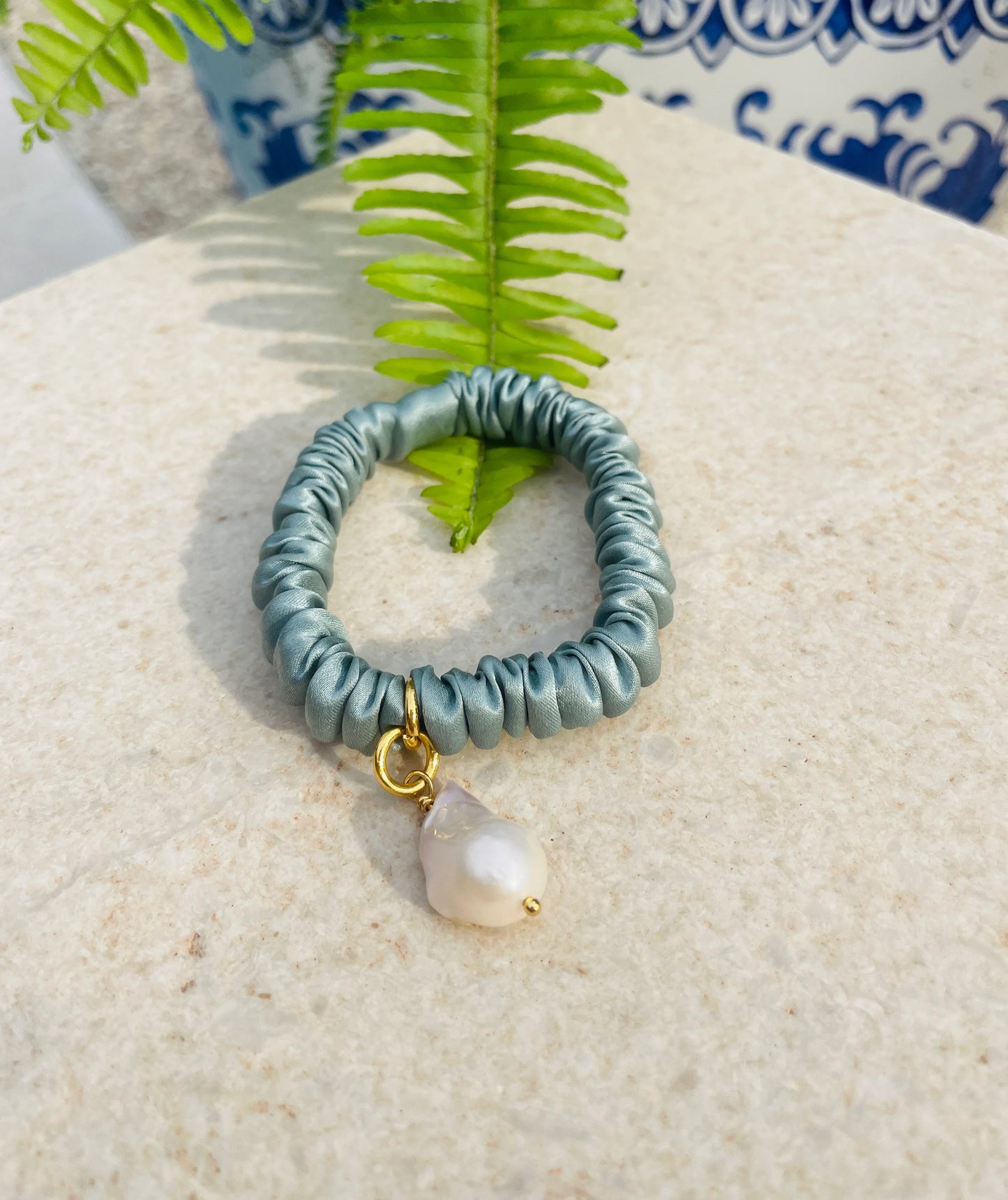 THE LUXE LOOP- 3 PEARL