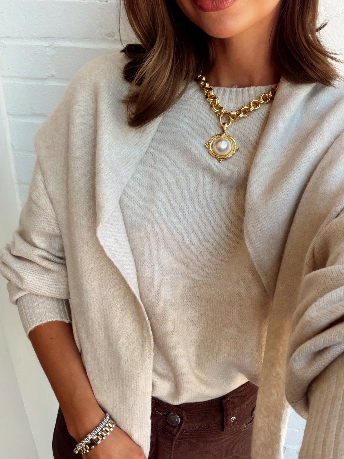 LS CREW NECK SWEATER W/ SCARF