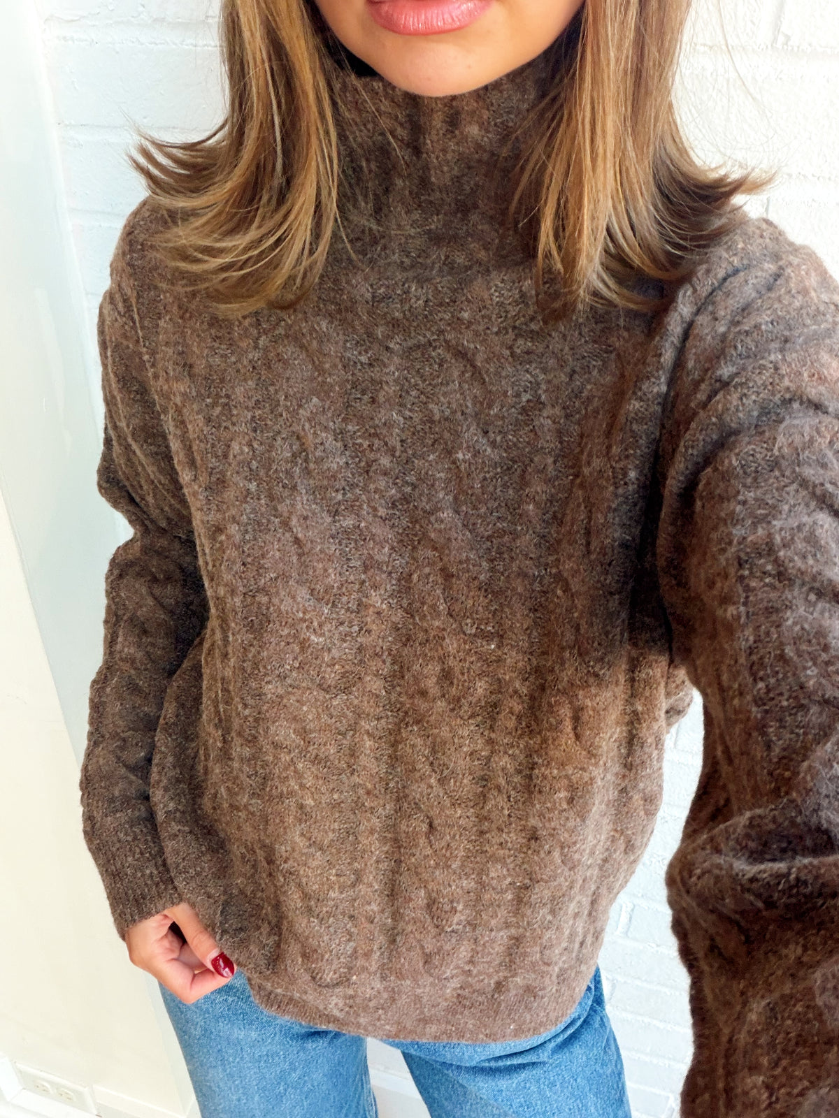 TAWNY SWEATER