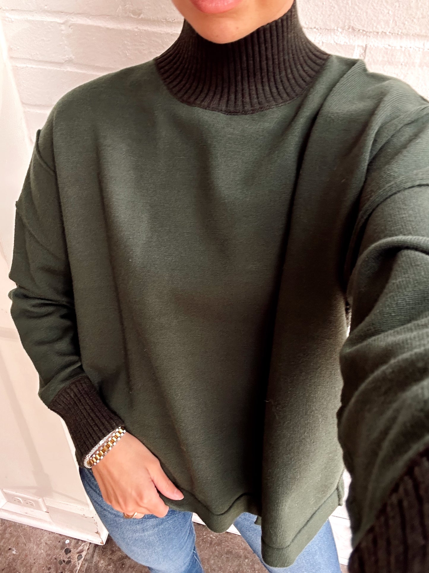 APOLLO SWEATER