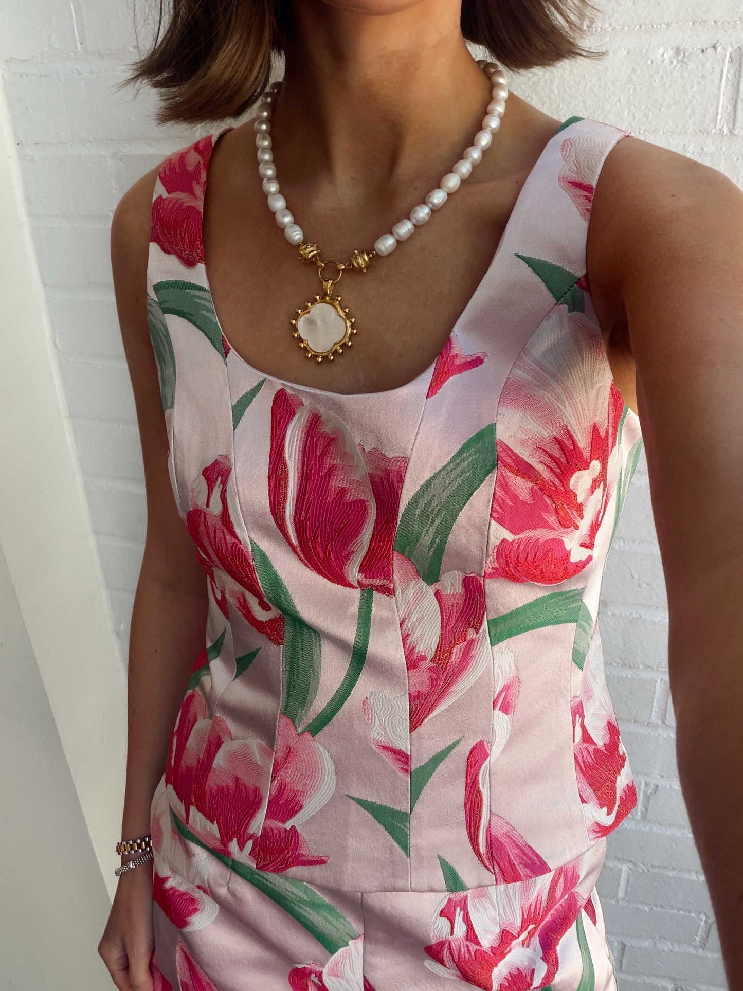 SIENNA SLEEVELESS TOP