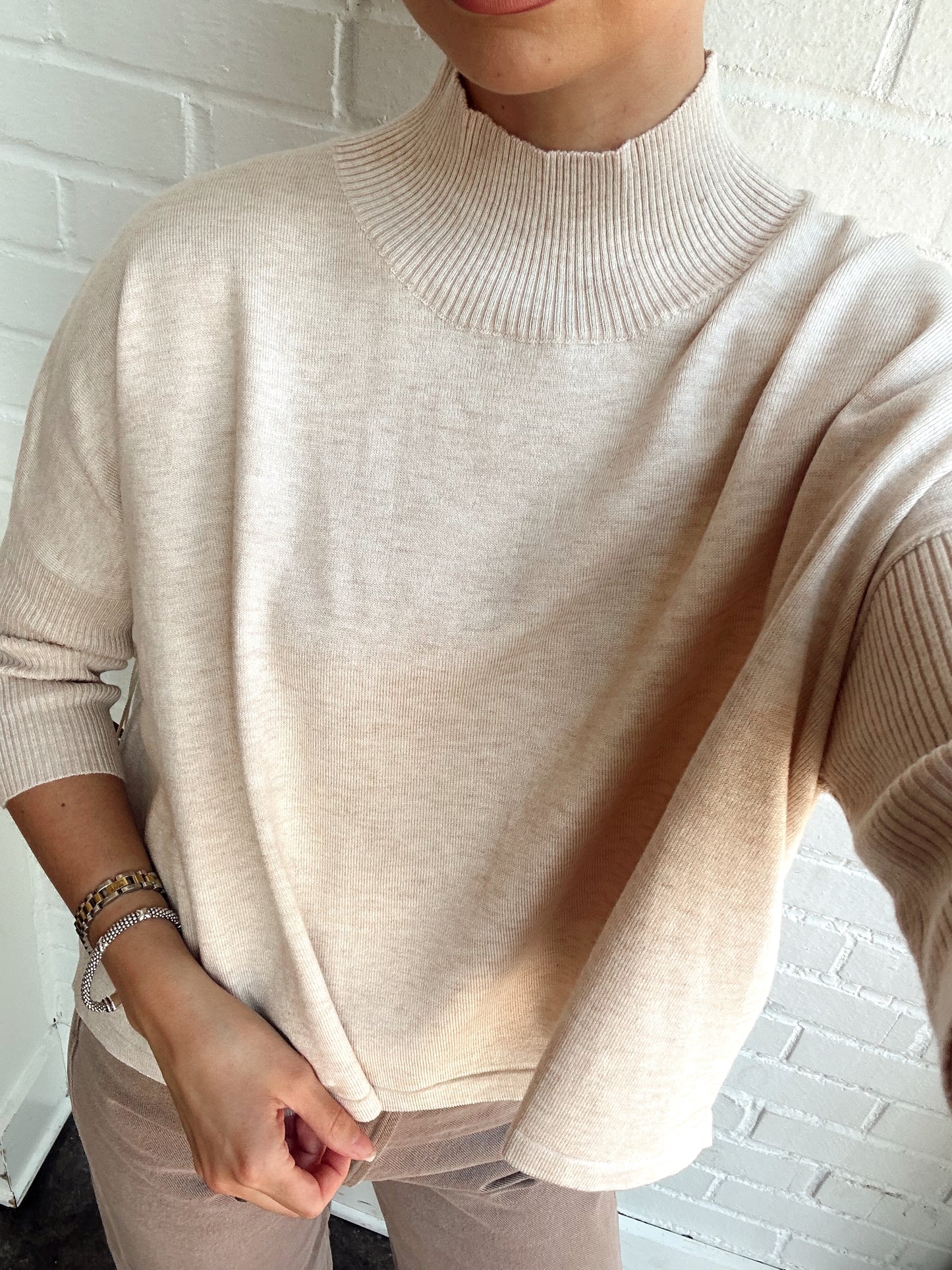AJA “ORTHO SOLID” TOP