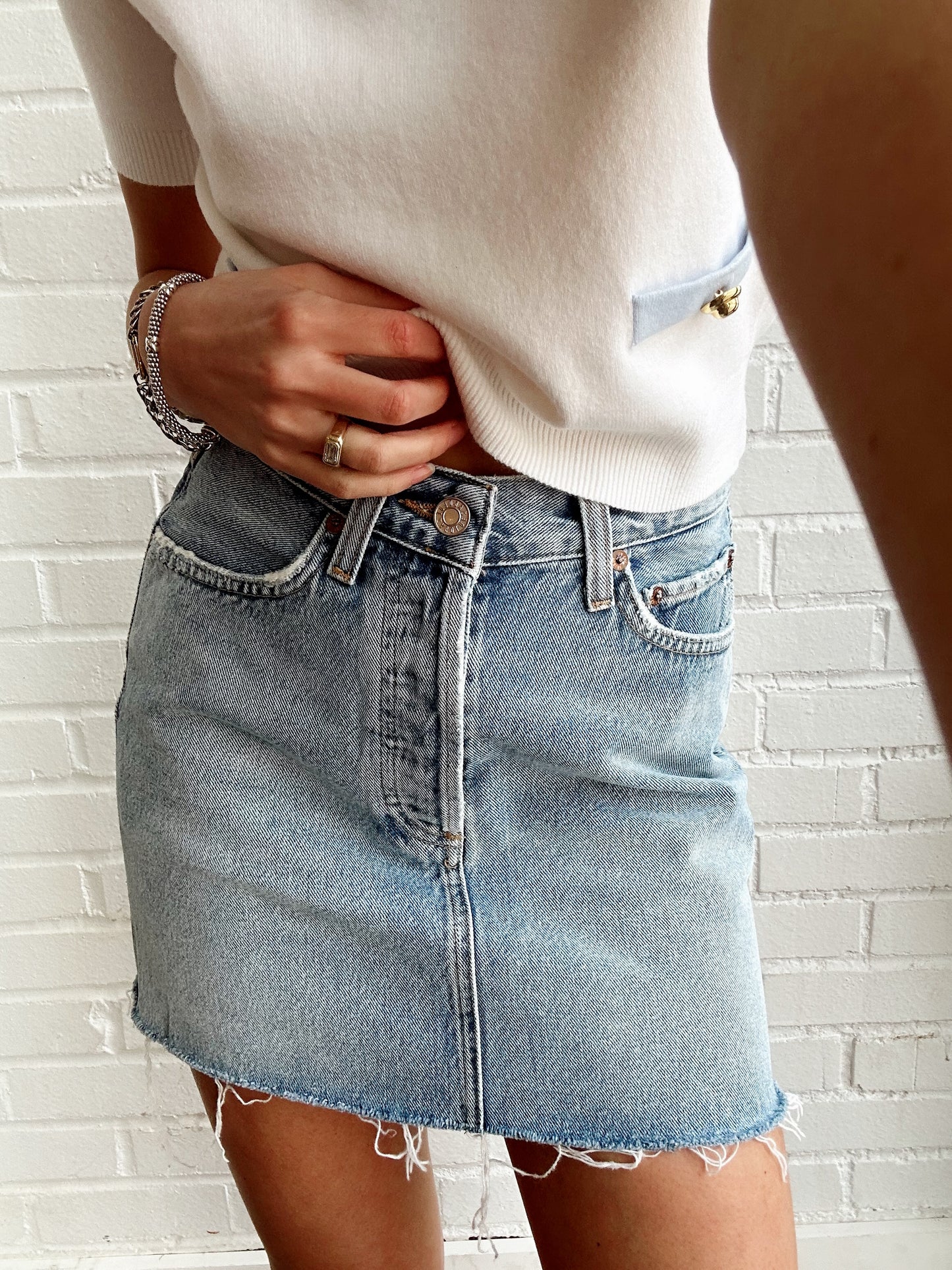 V-WAIST MINI SKIRT - FORCE
