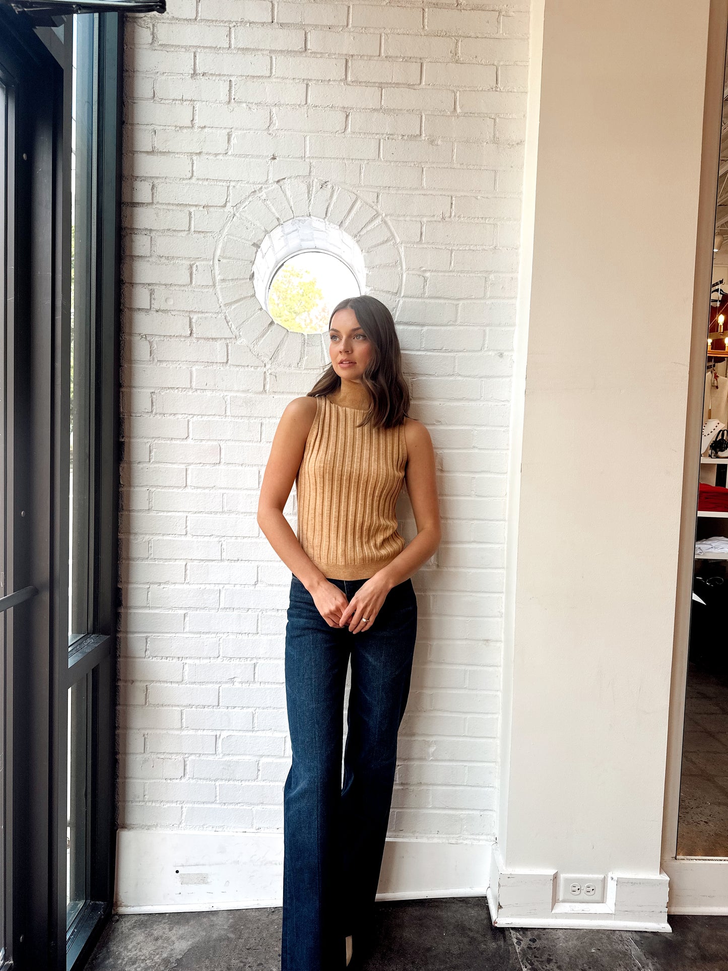 TURTLENECK TANK SWEATER