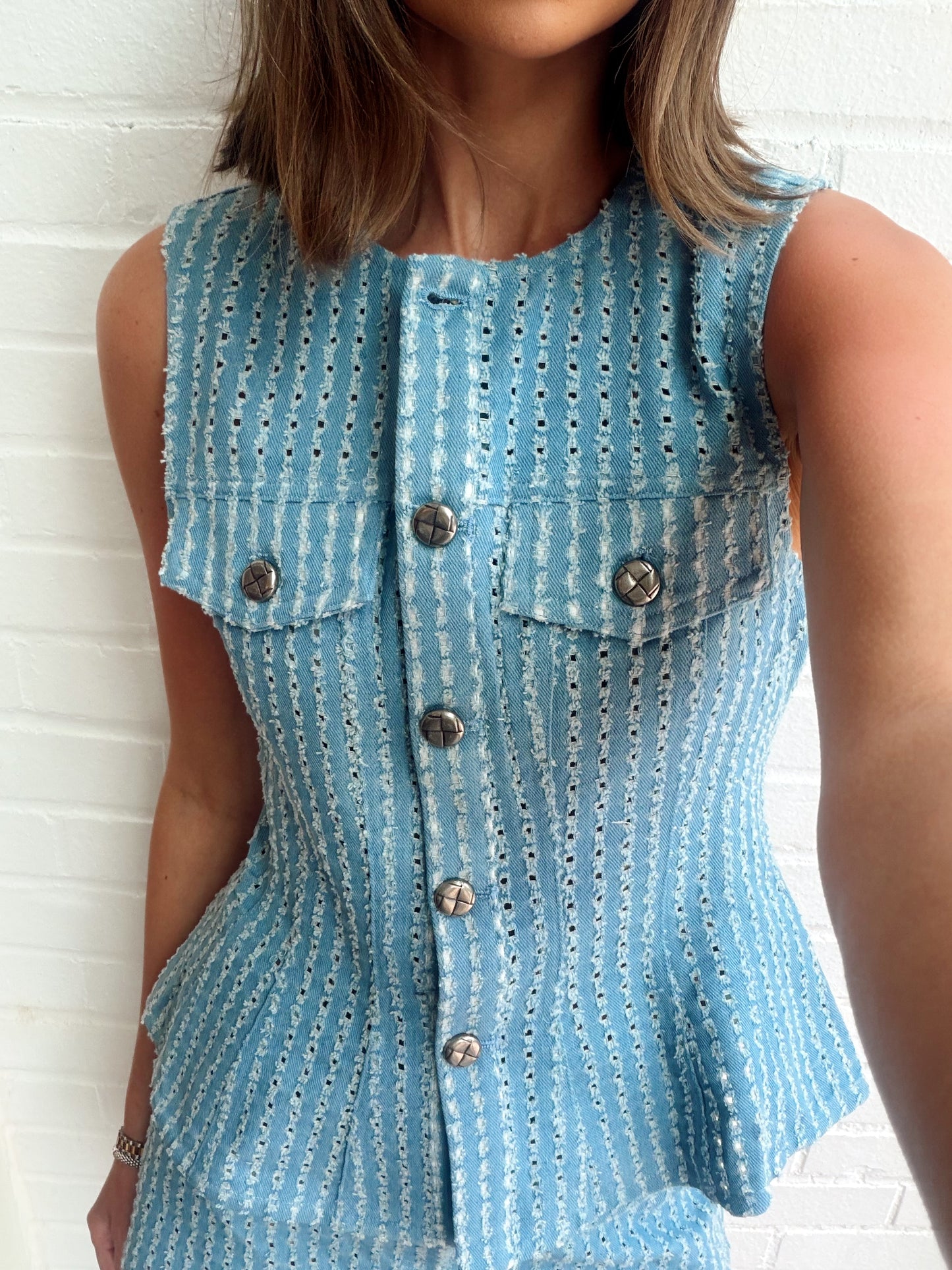 NOA VEST