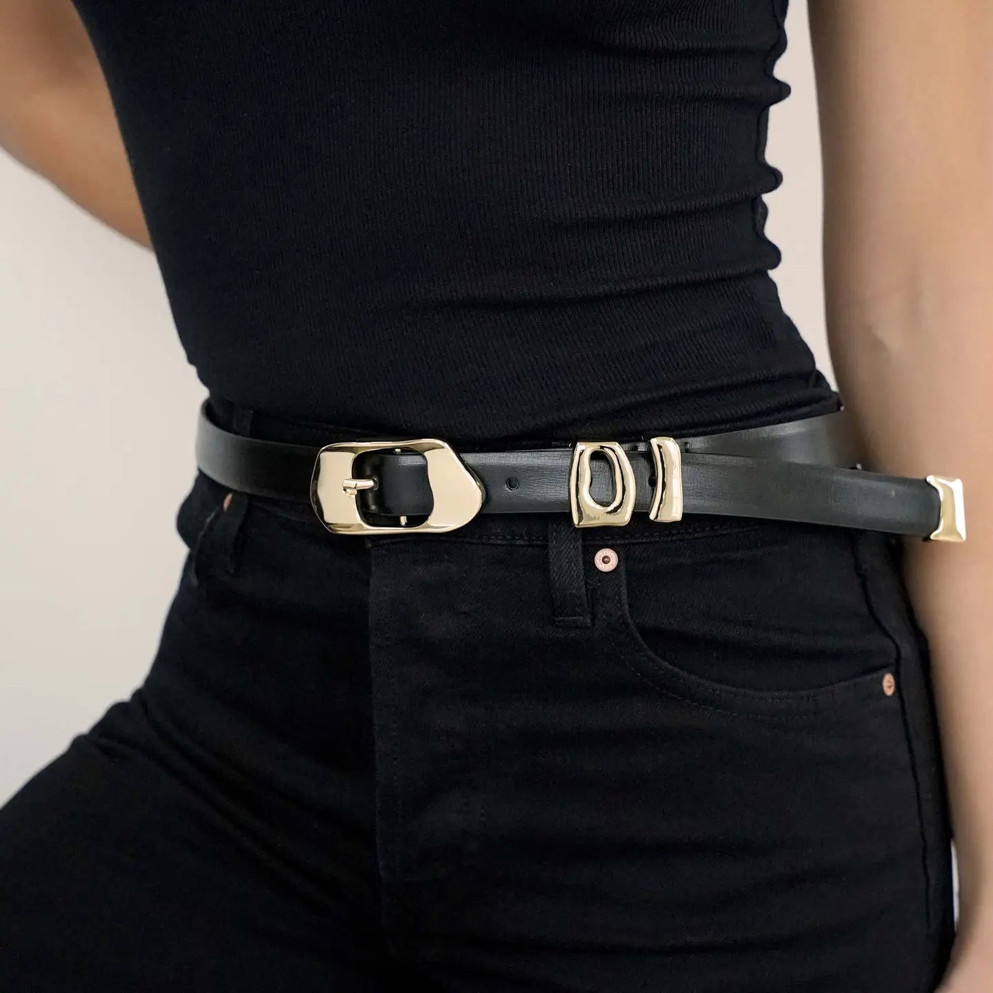 MOLTEN METAL BELT