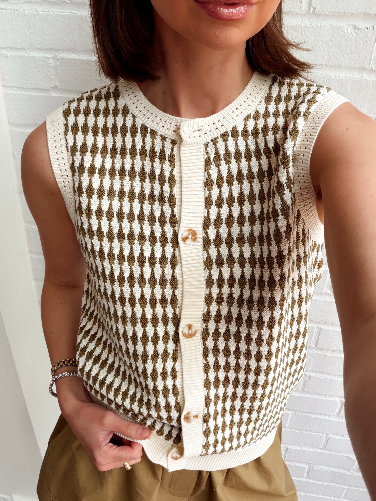 AURA KNIT TOP