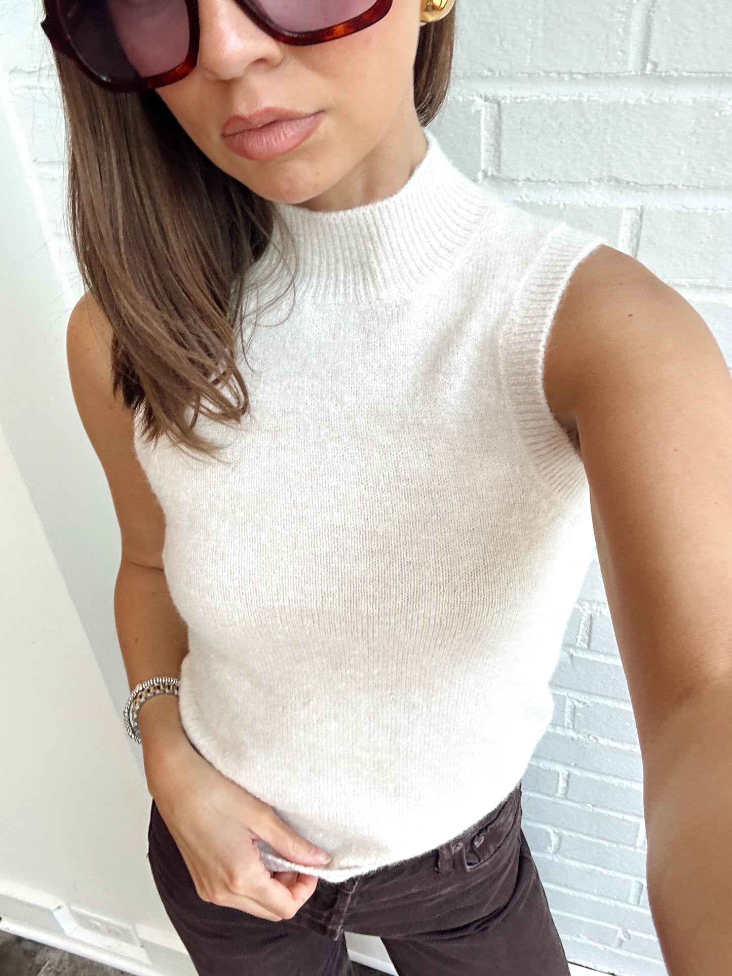 BRIANNA TURTLENECK SWEATER