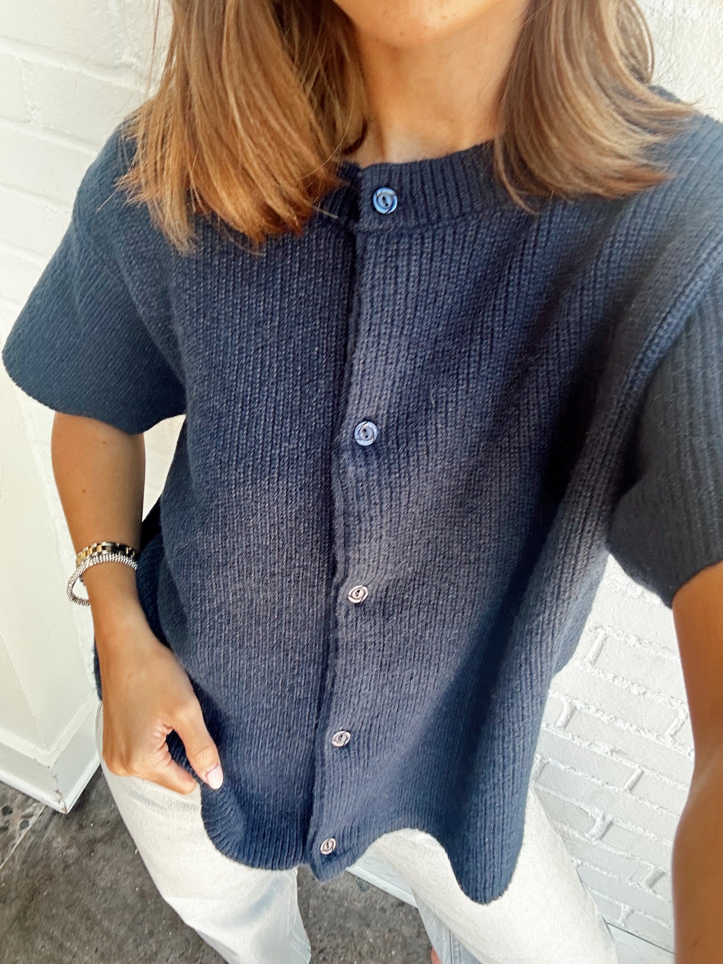 ROUND NECK SWEATER CARDIGAN