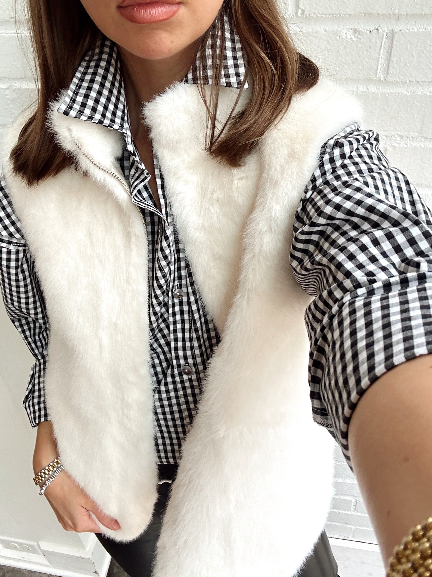 OFF WHITE FUR VEST