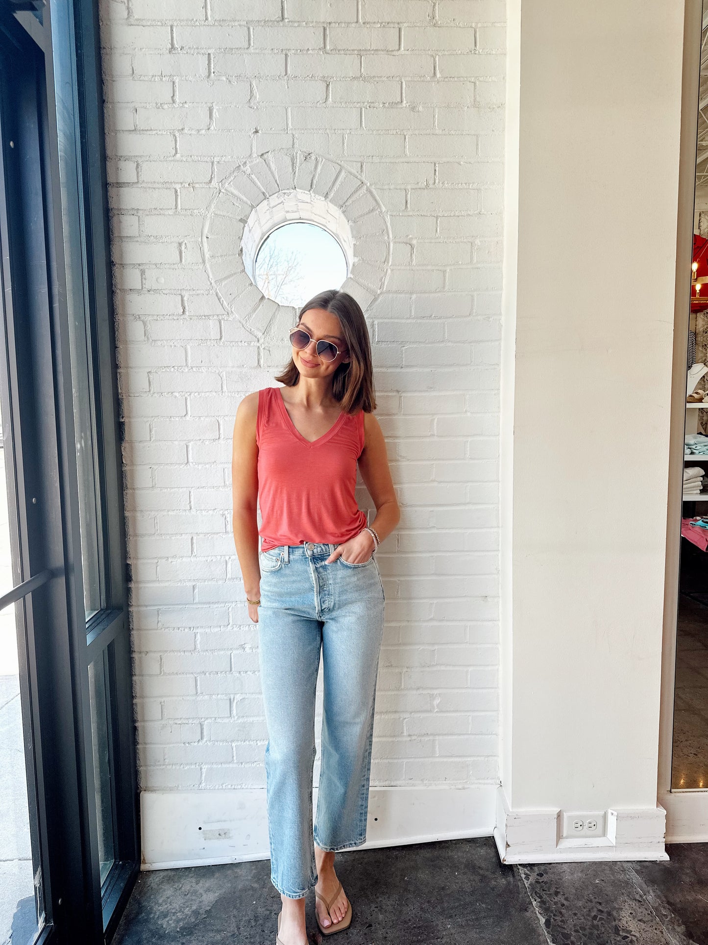 LONA V-NECK TANK