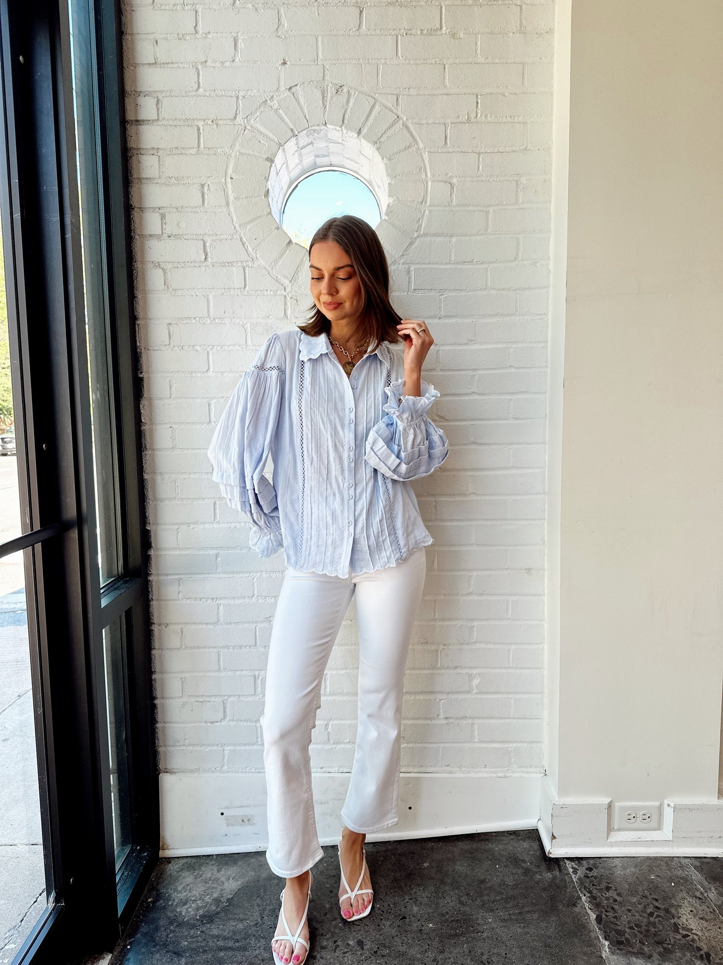 SCALLOP EDGE SHIRT TOP