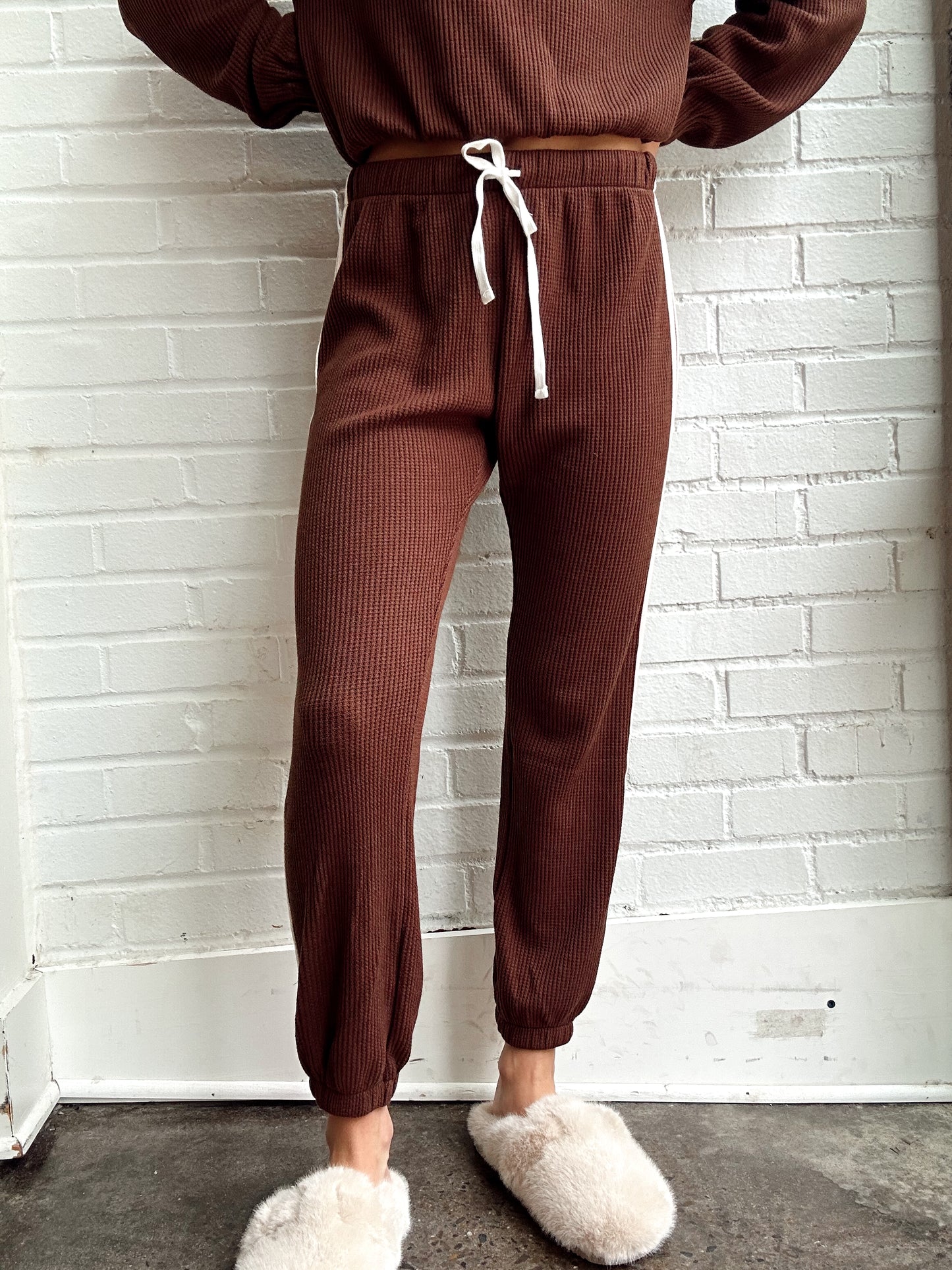 JOGGER W/ DRAWCORD