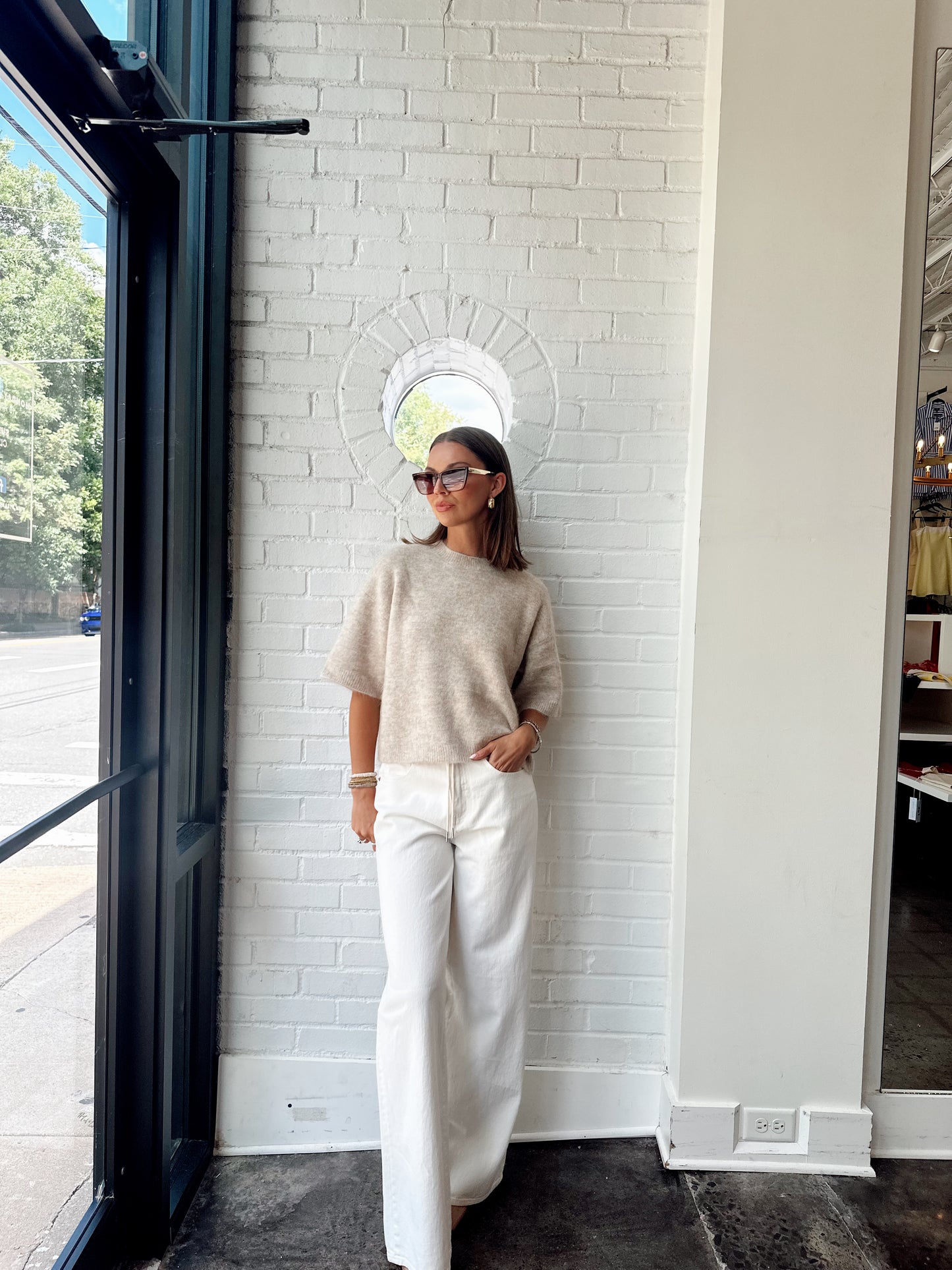 SHILOH S/S CREWNECK SWEATER