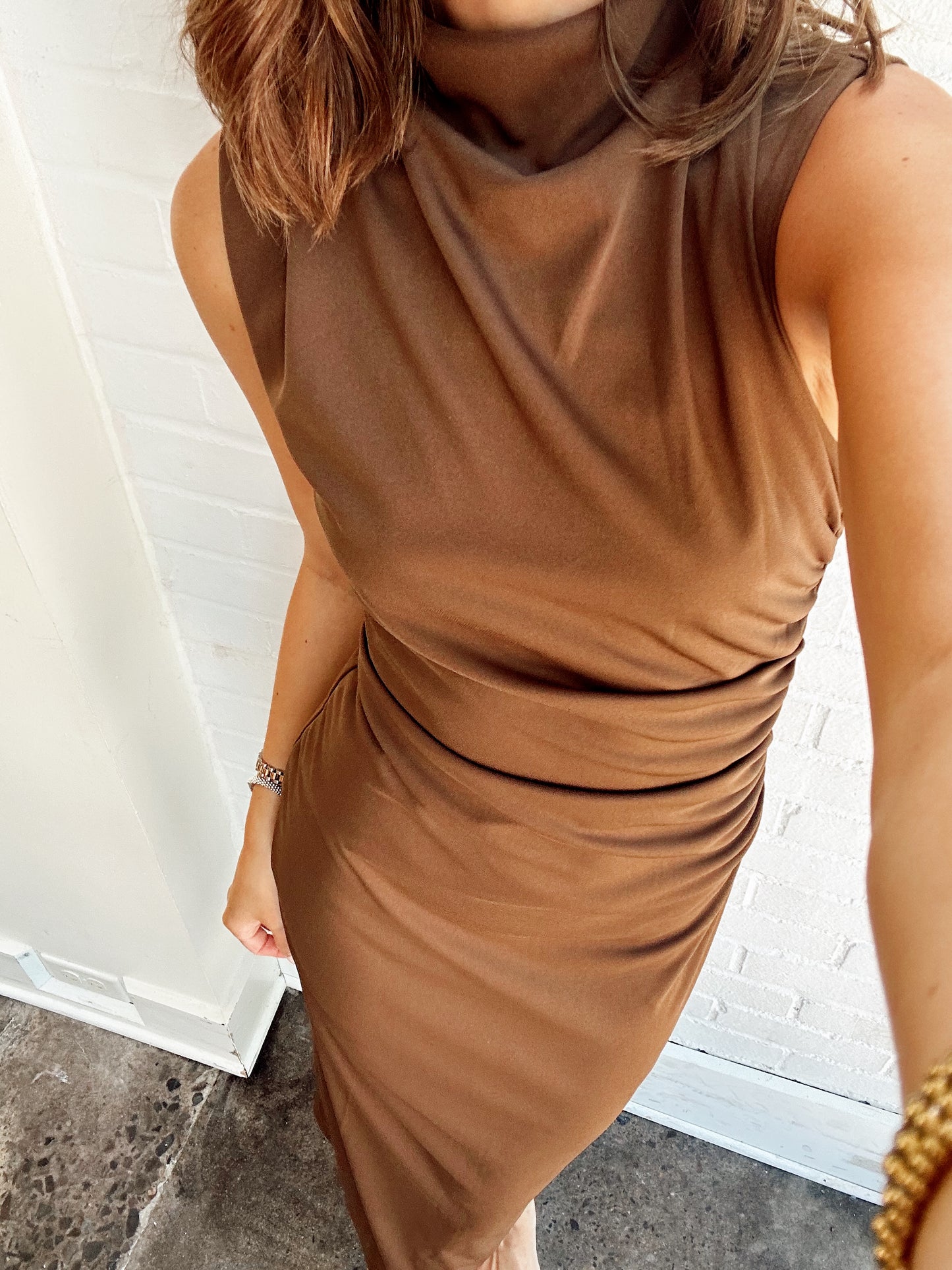 MO DRESS