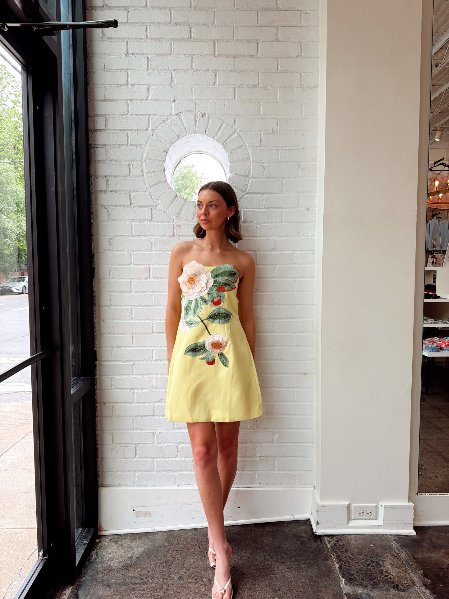 STRAPLESS EMBROIDERED FLORAL DRESS