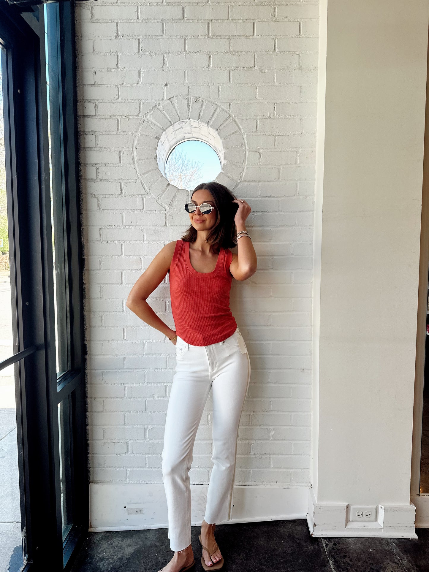 SUKI SCOOP NECK RIB TANK
