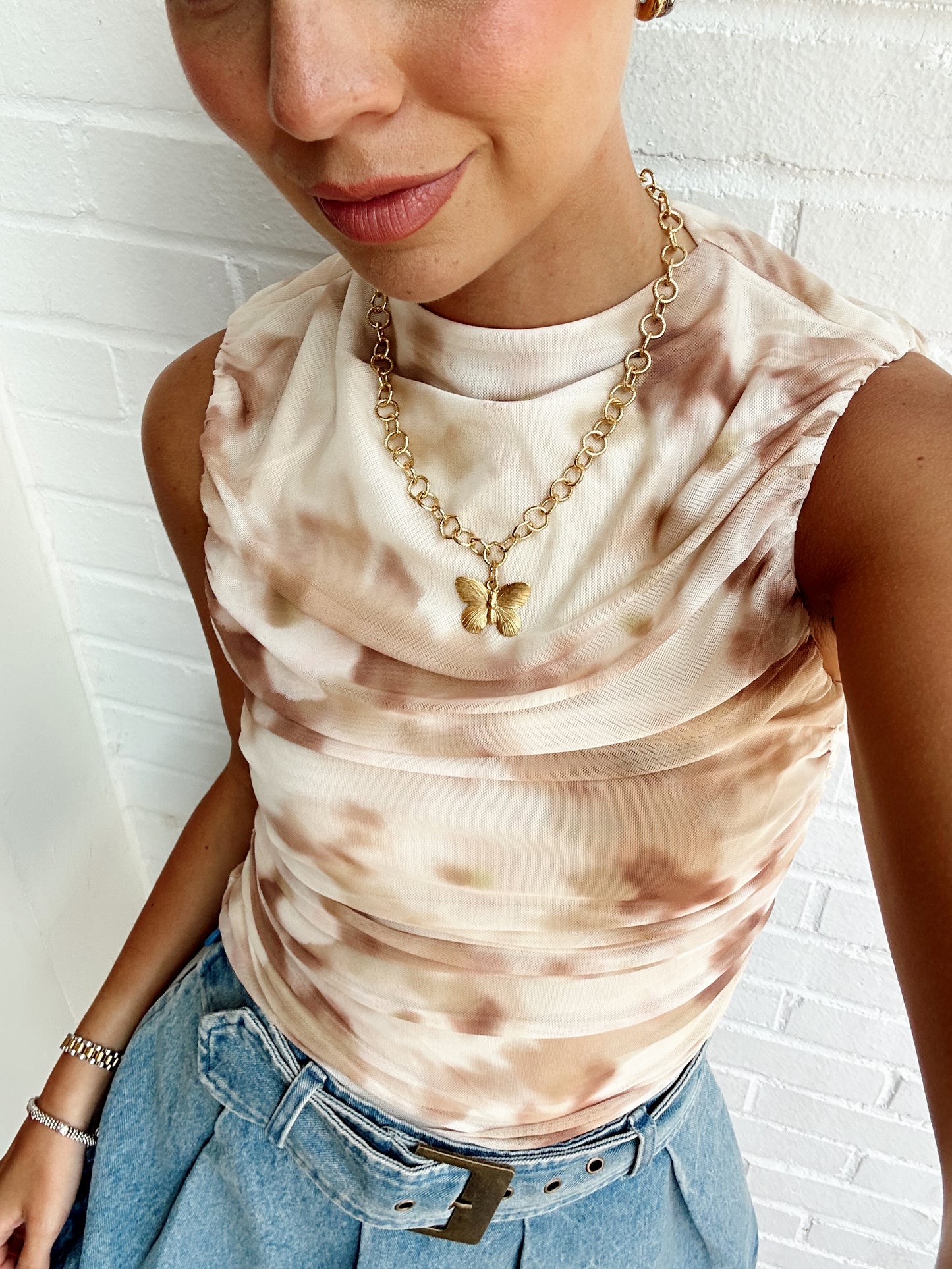 SLEEVELESS MESH TOP