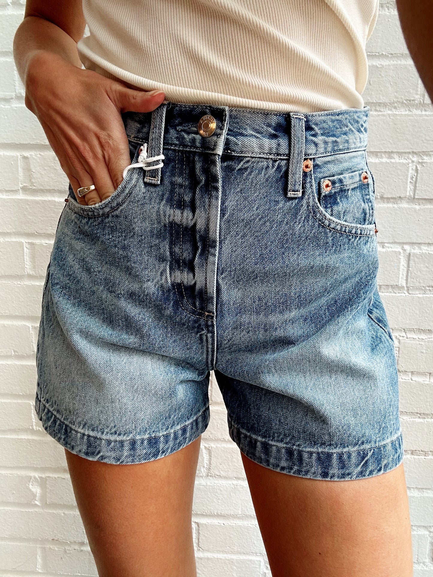 SAIGE HIGH RISE A-LINE SHORT