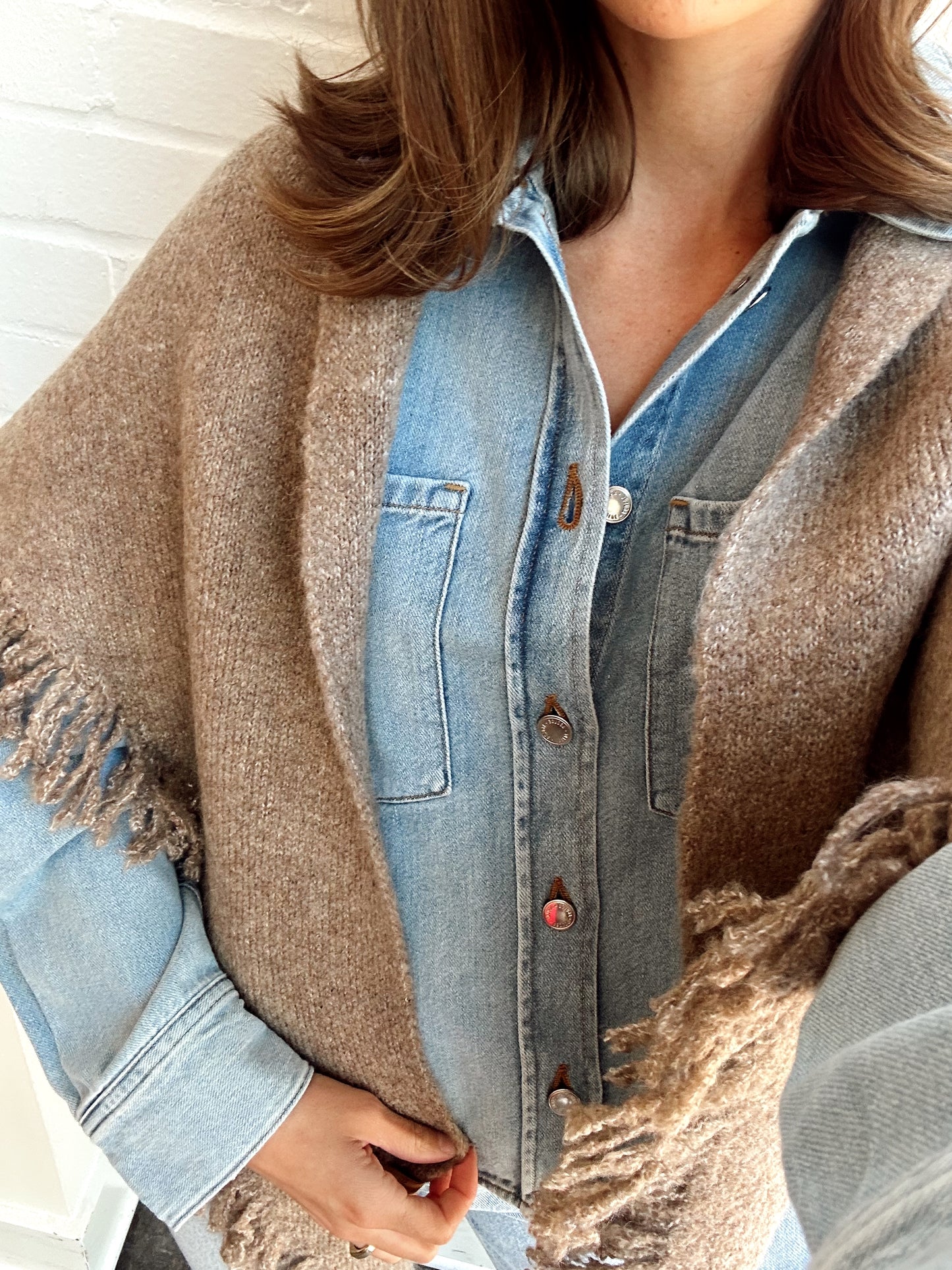 TASSEL KNIT SHAWL