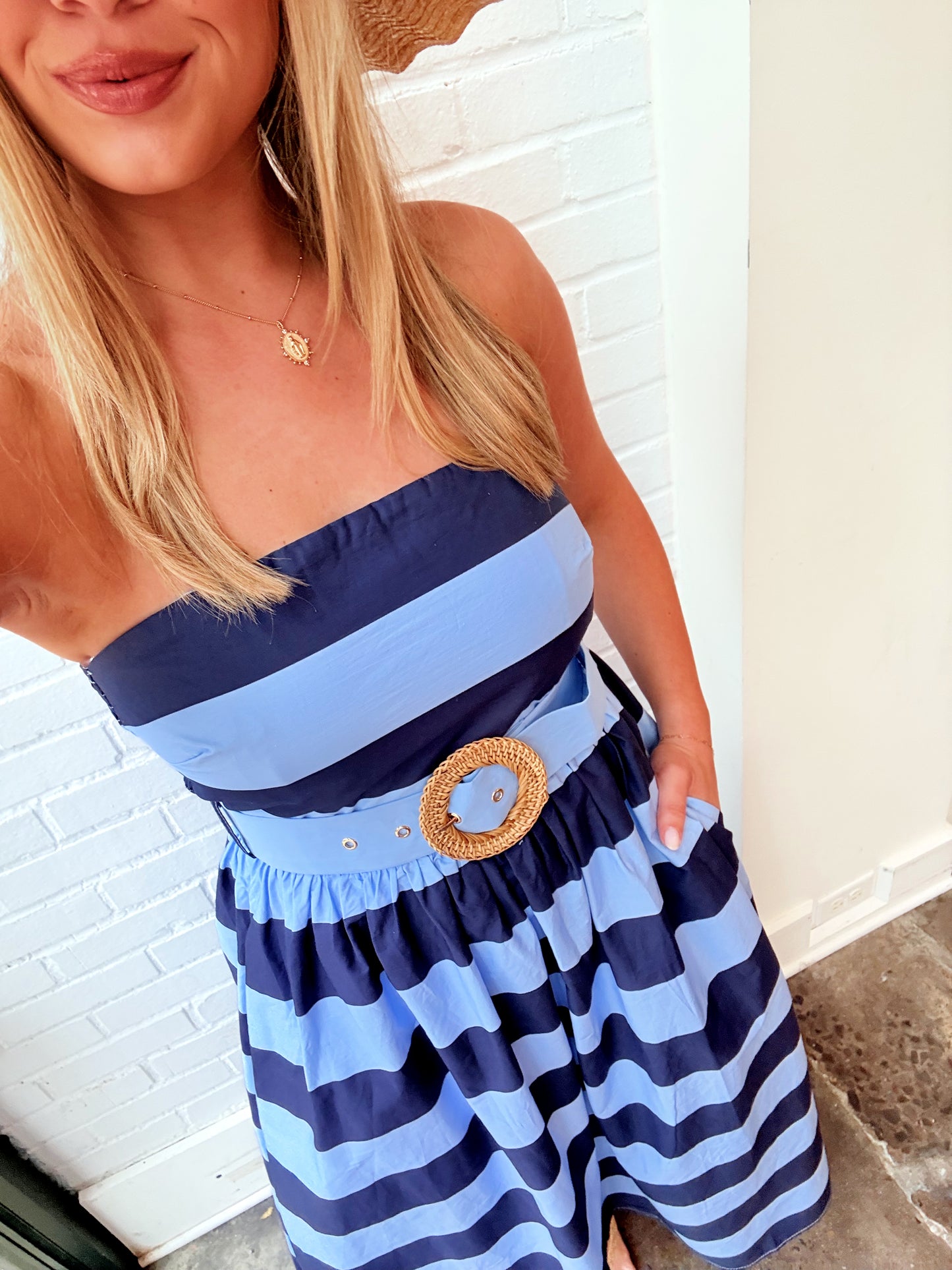 MONTEY STRAPLESS BELTED MIDI DRESS