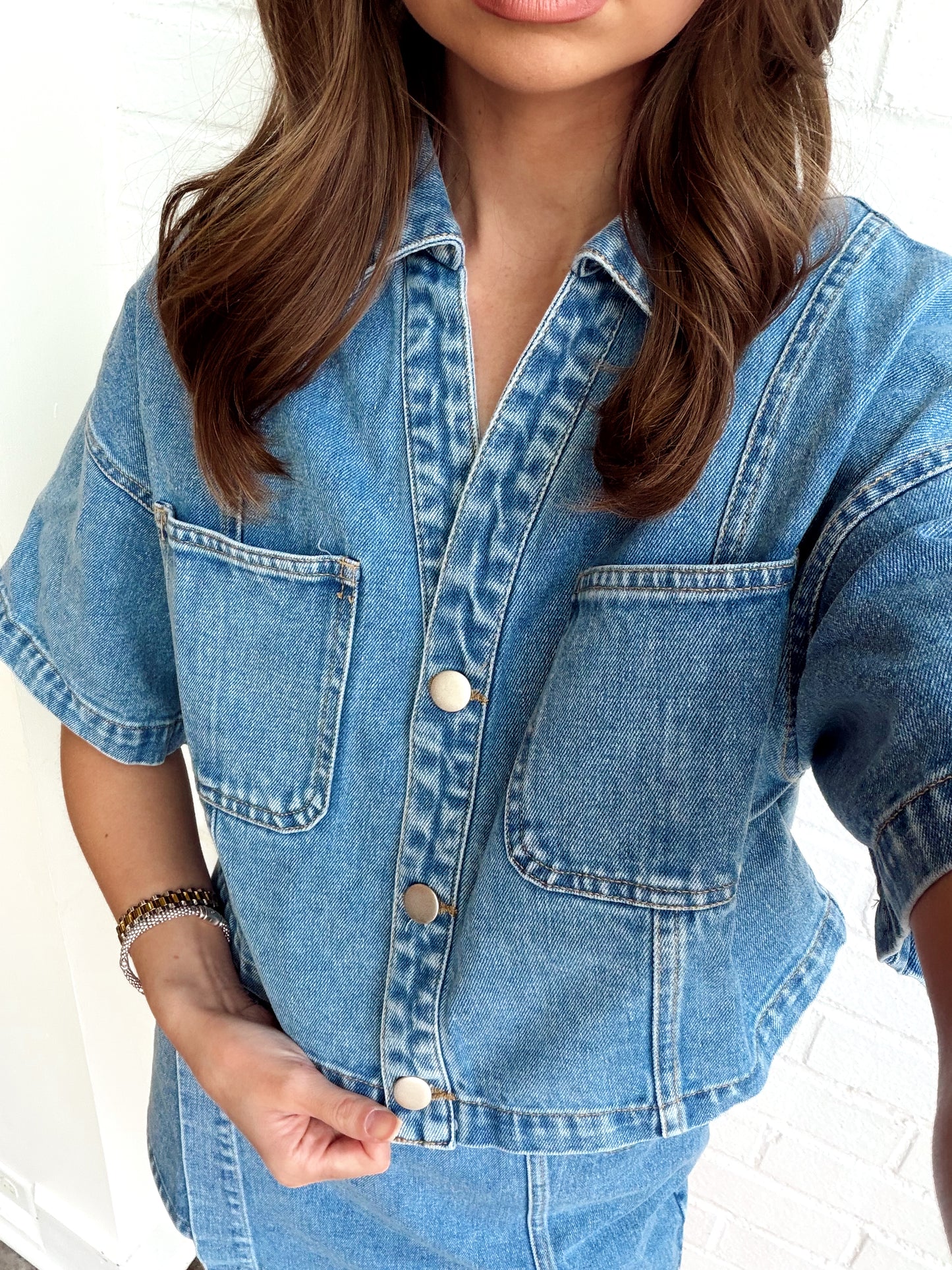 DENIM CROP SHIRT