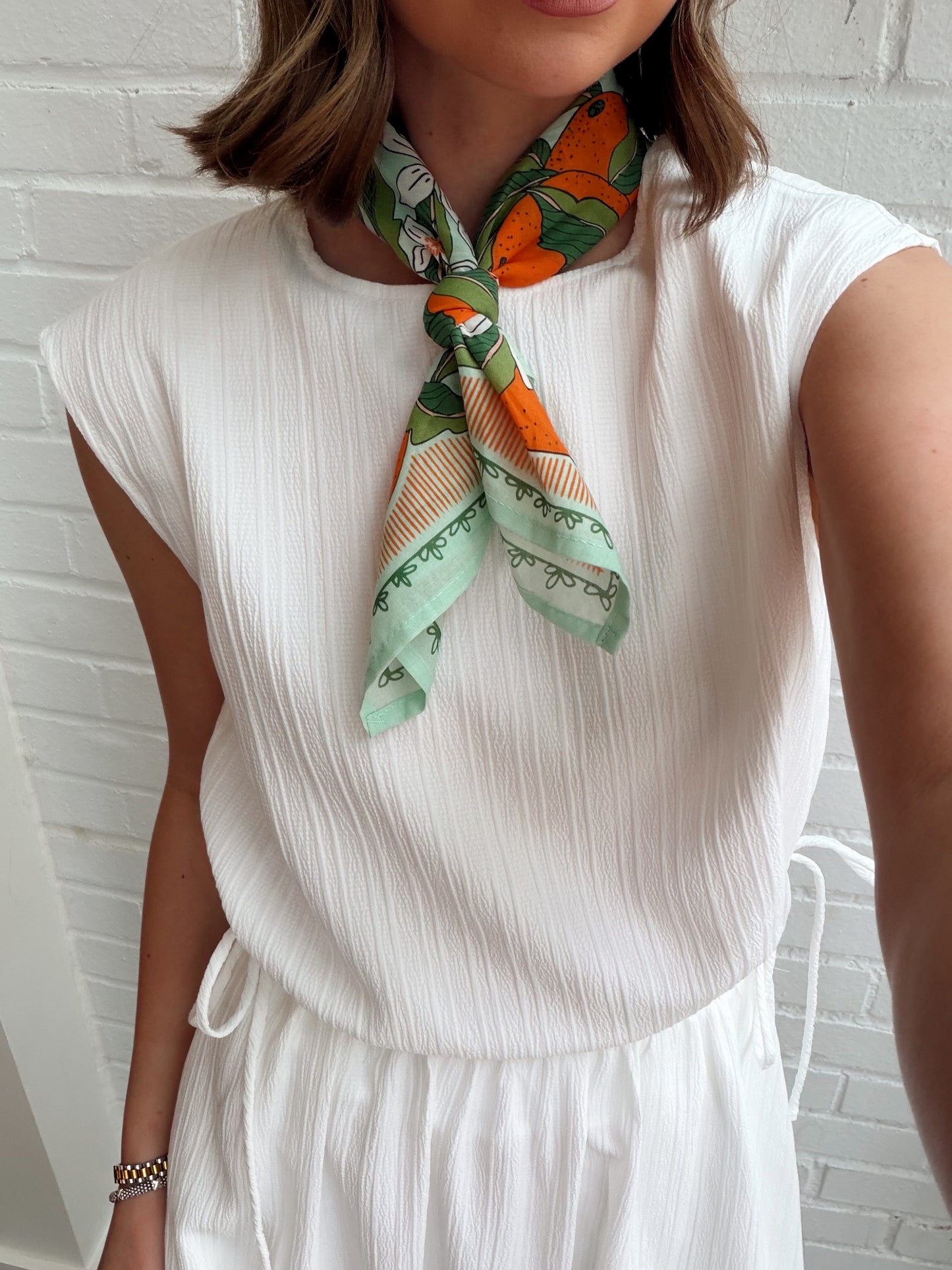 DEJA VU TIE TOP