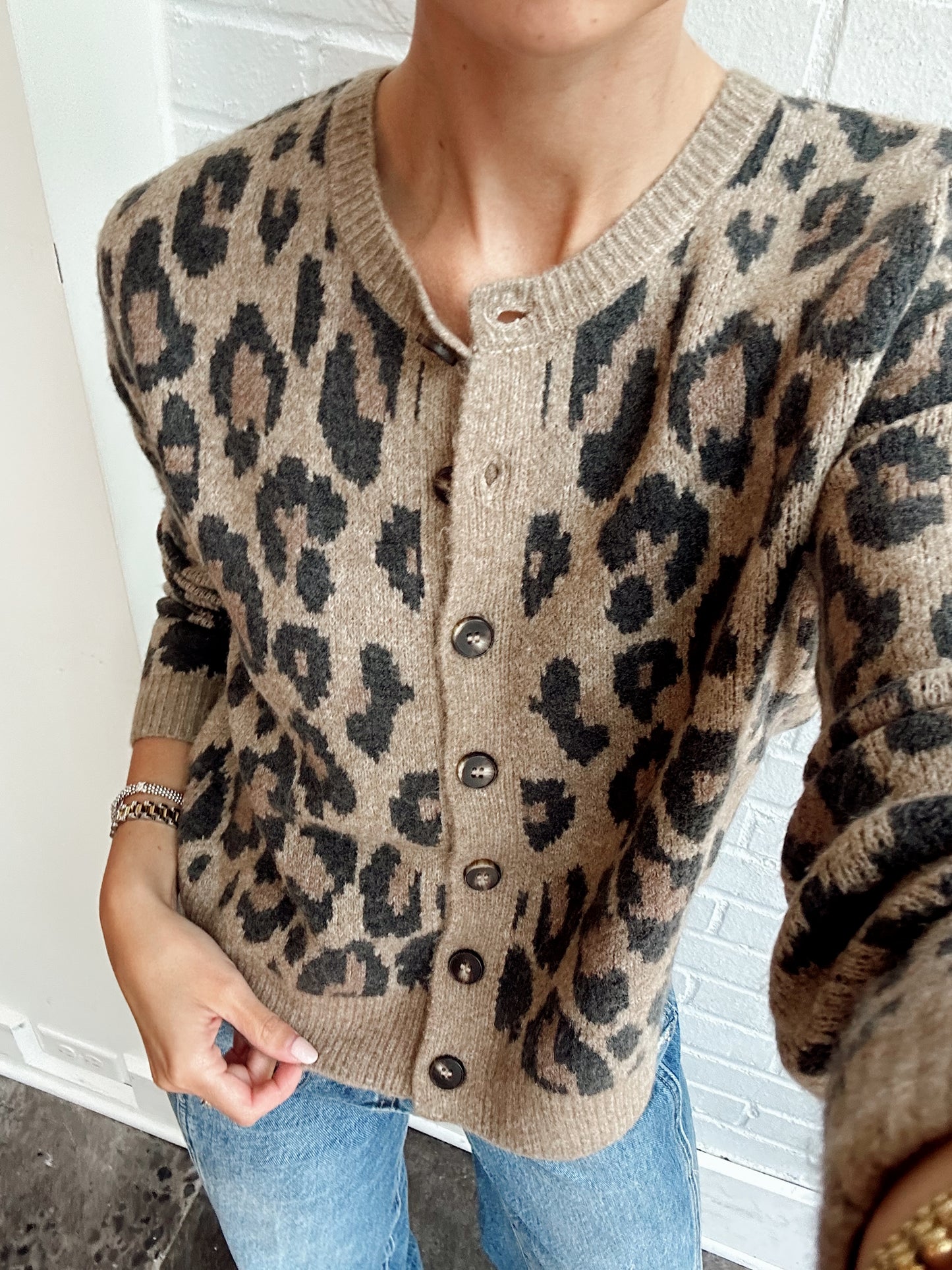 WILDOUT LOOK CARDIGAN