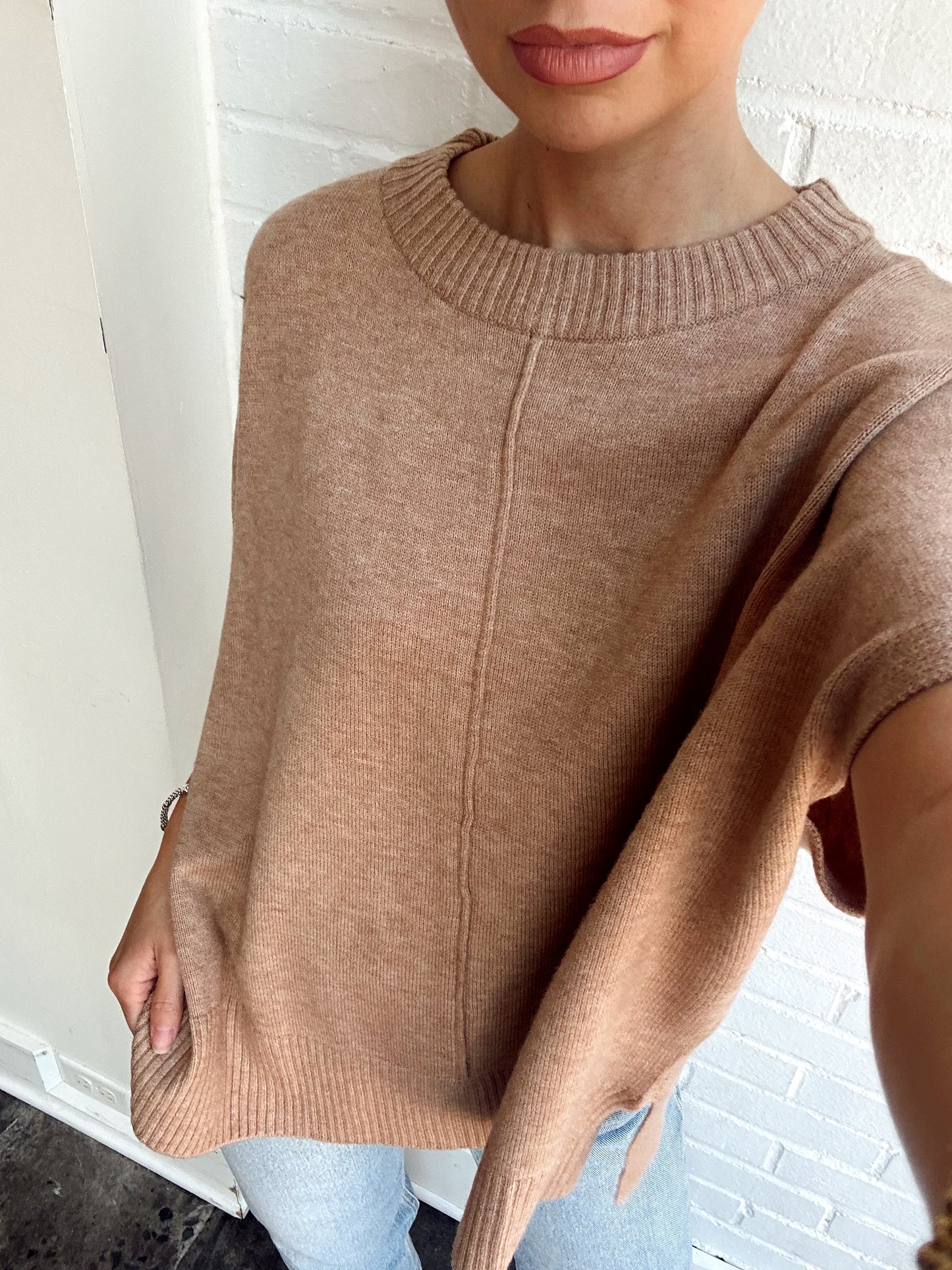 GWYNETH “CAROLINE” TOP