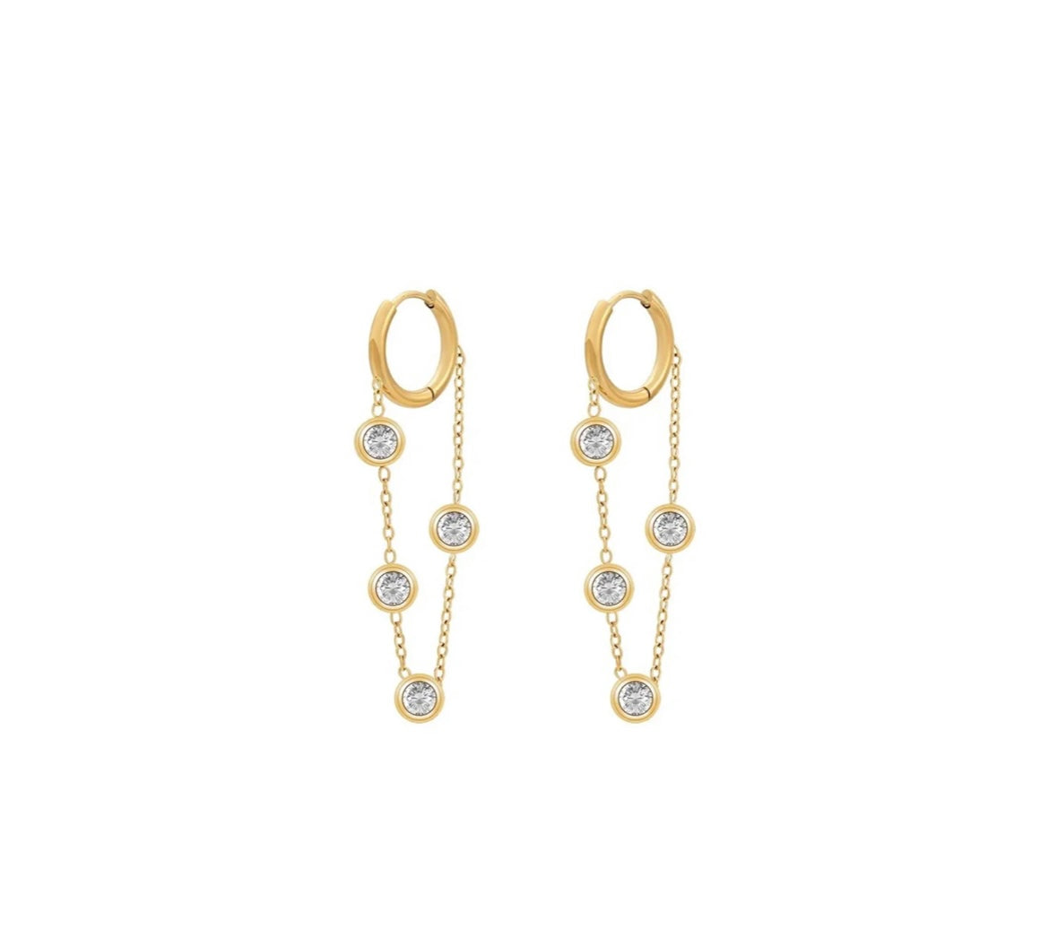ELIZABETH HUGGIE HOOPS
