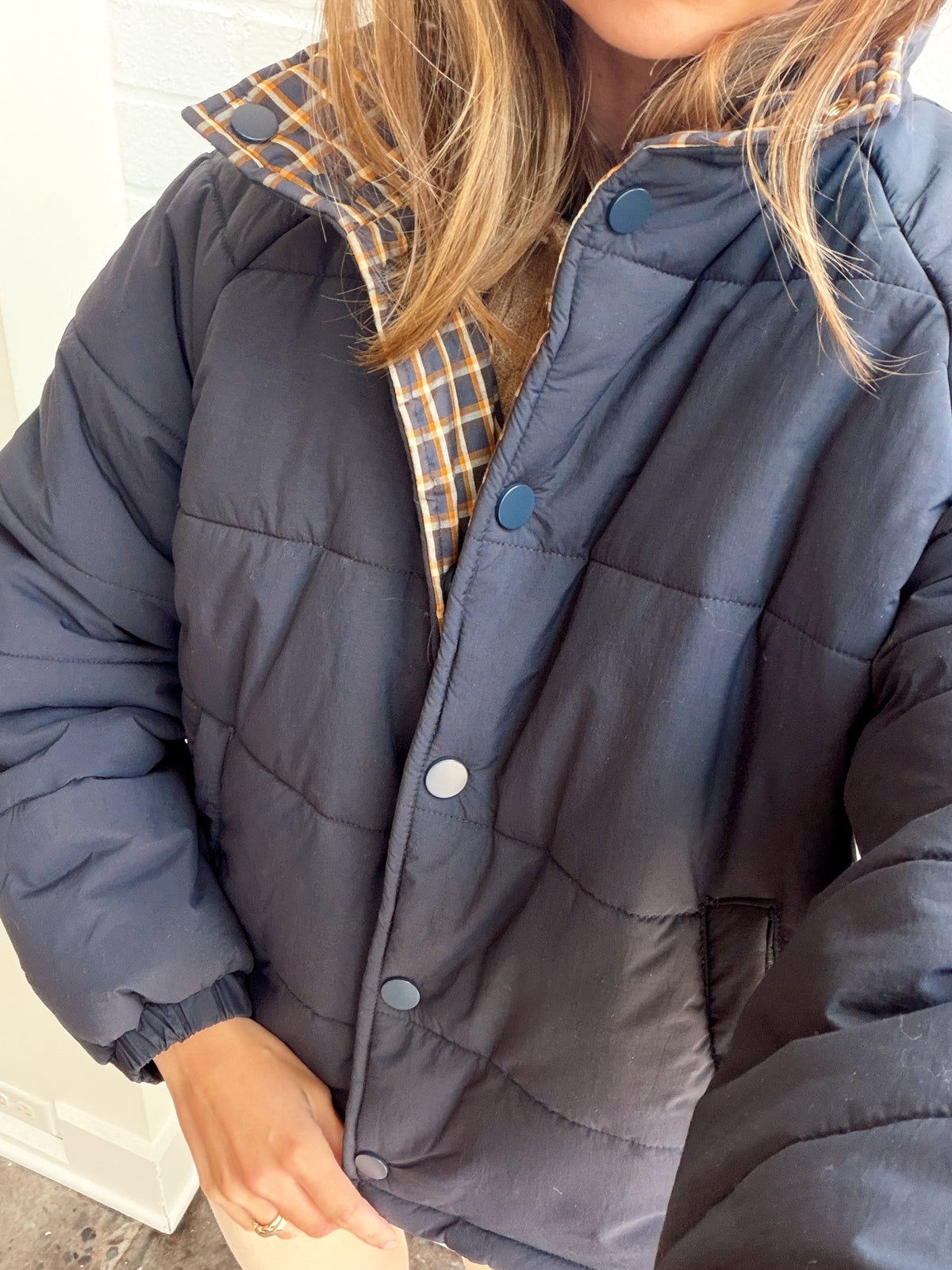 OVERSIZED REVERSIBLE PLAID JACKET