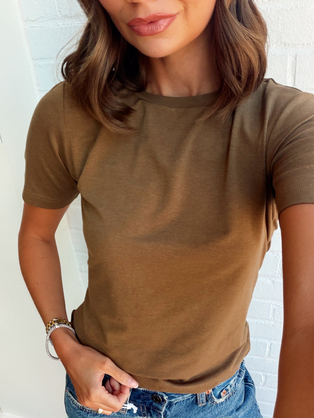 REGINA FITTED TEE
