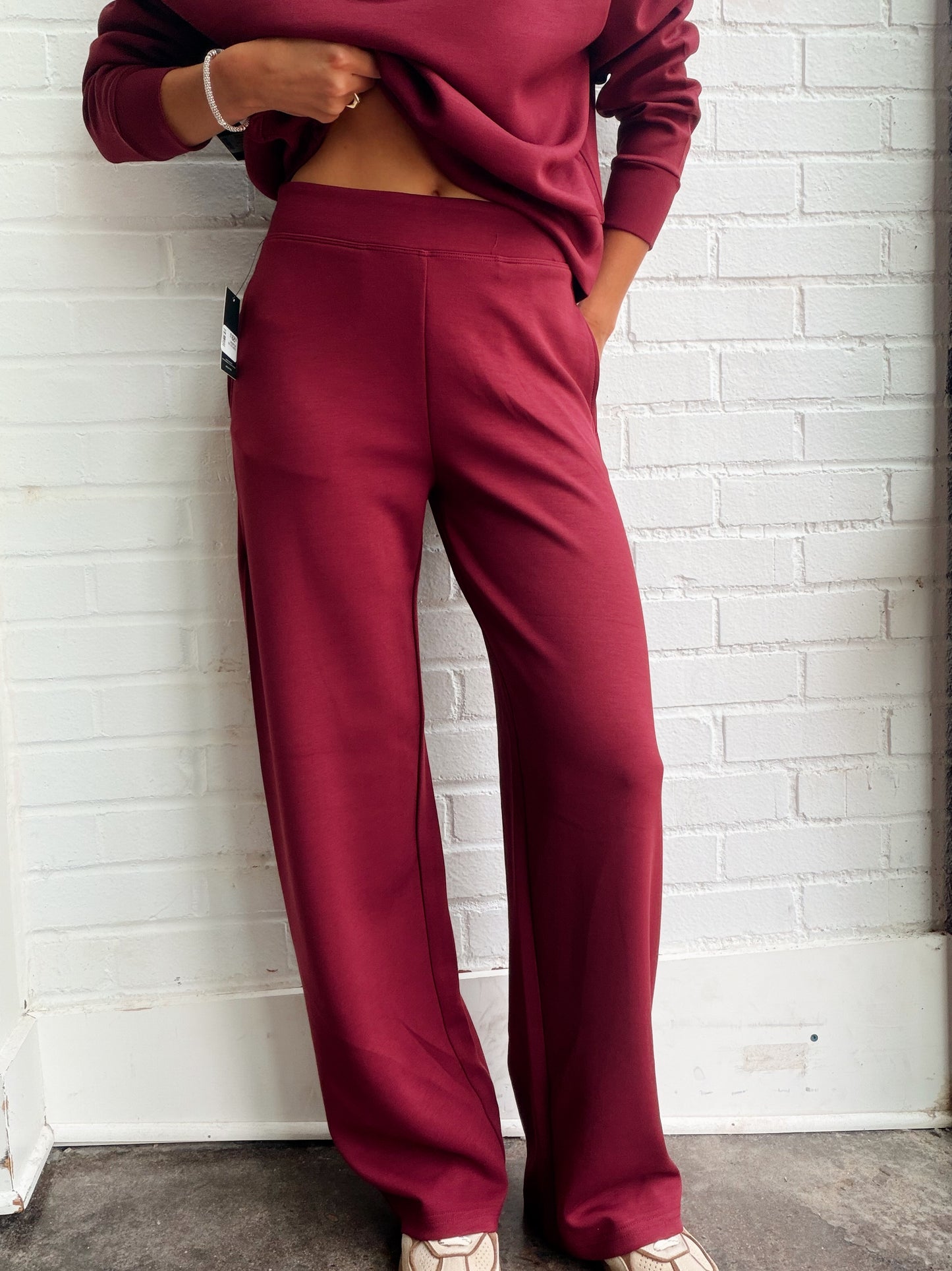 VICTORIA SOFT KNIT PULL ON PANT