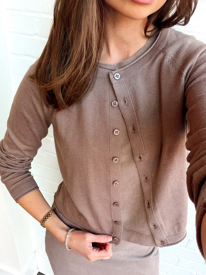 THE PERFECT LAYER CARDIGAN