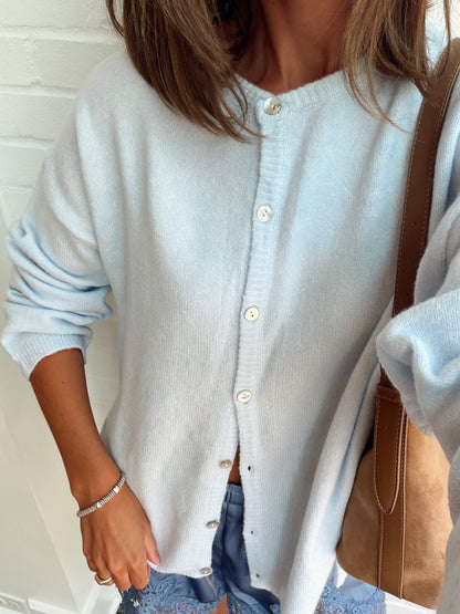 FAVORITE CARDIGAN