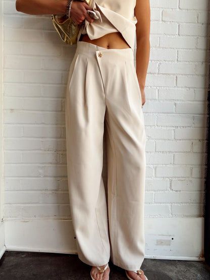 CROSS OVER FRONT PLEATED PANT- ECRU