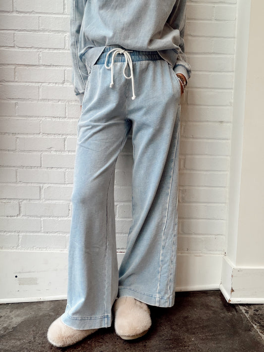 SPORT STRIPE KNIT PANT