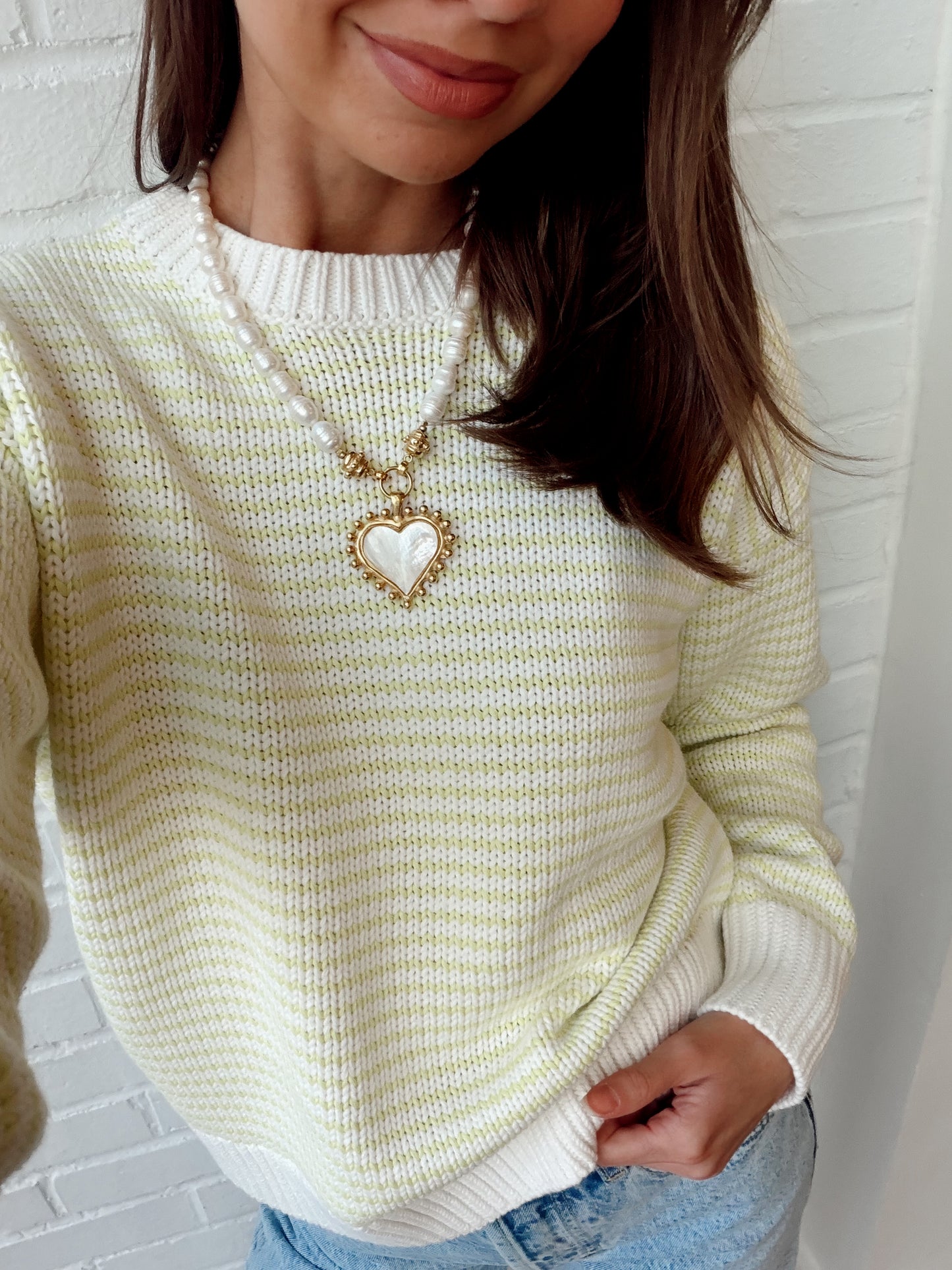AURA SWEATER