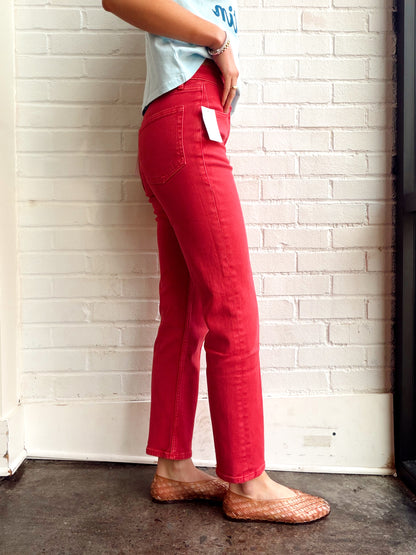 GOOD ICON ANKLE JEAN: CHERRY RED
