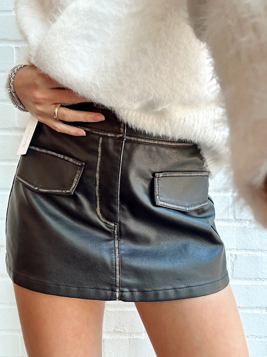 LIV VEGAN LEATHER MINI SKORT