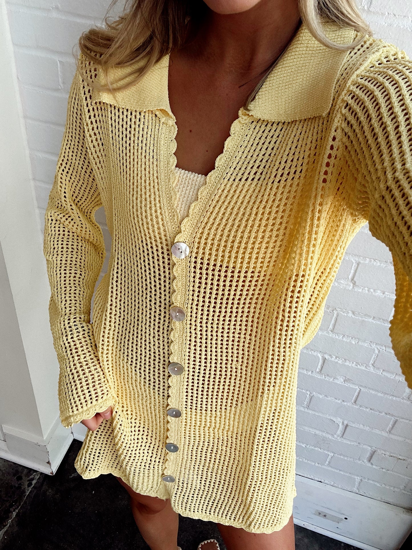 BUTTON UP COVERUP