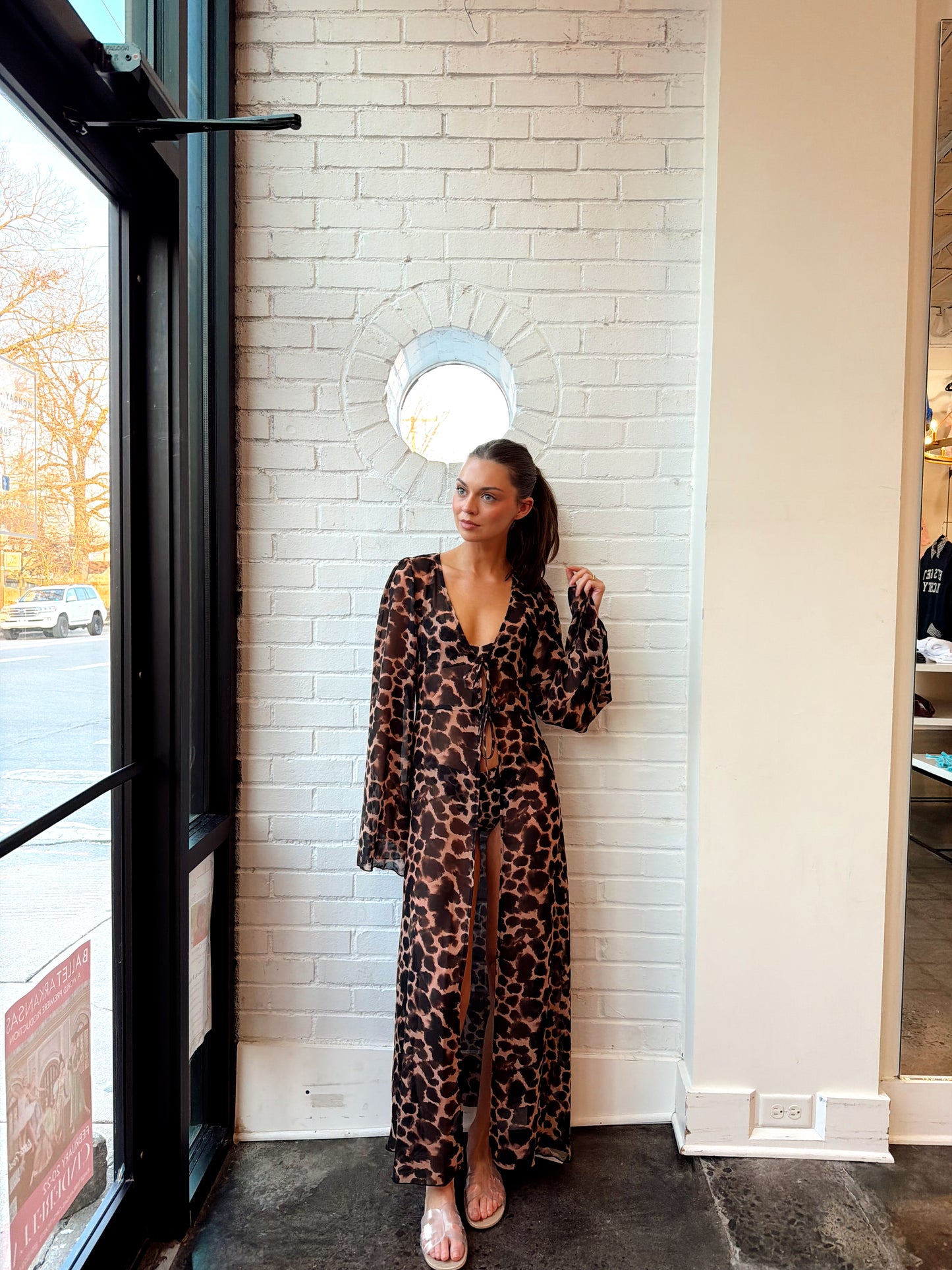 JET SETTER ROBE
