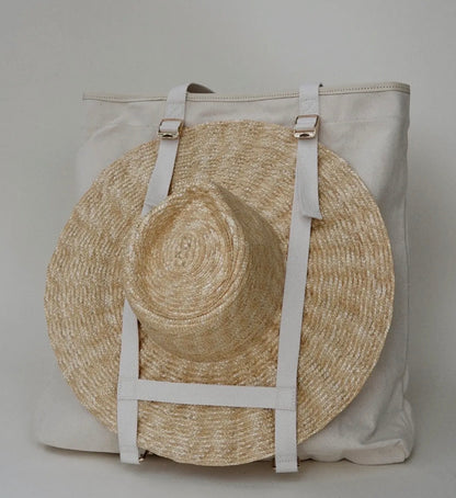 ON HOLIDAY HAT TRAVEL TOTE