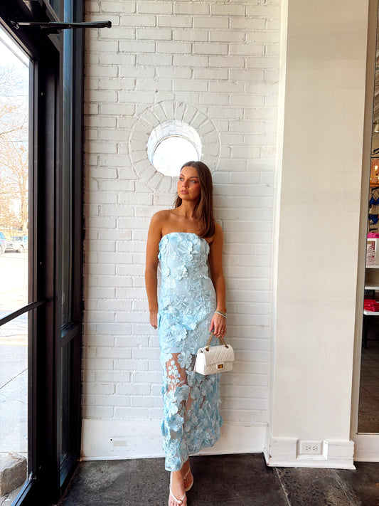 STRAPLESS FLORAL EMBROIDERED MAXI DRESS
