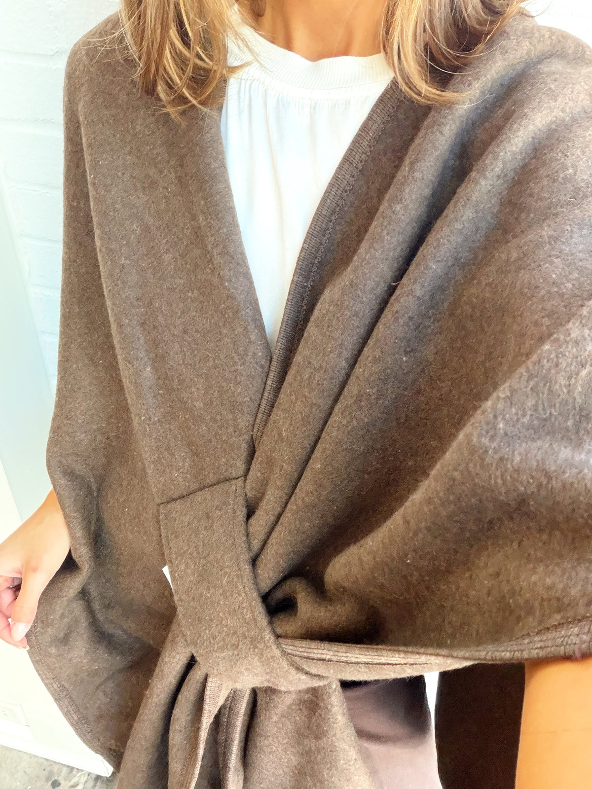 KNIT WRAP