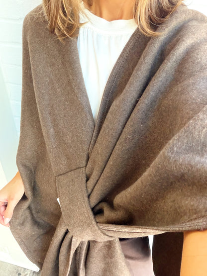 KNIT WRAP