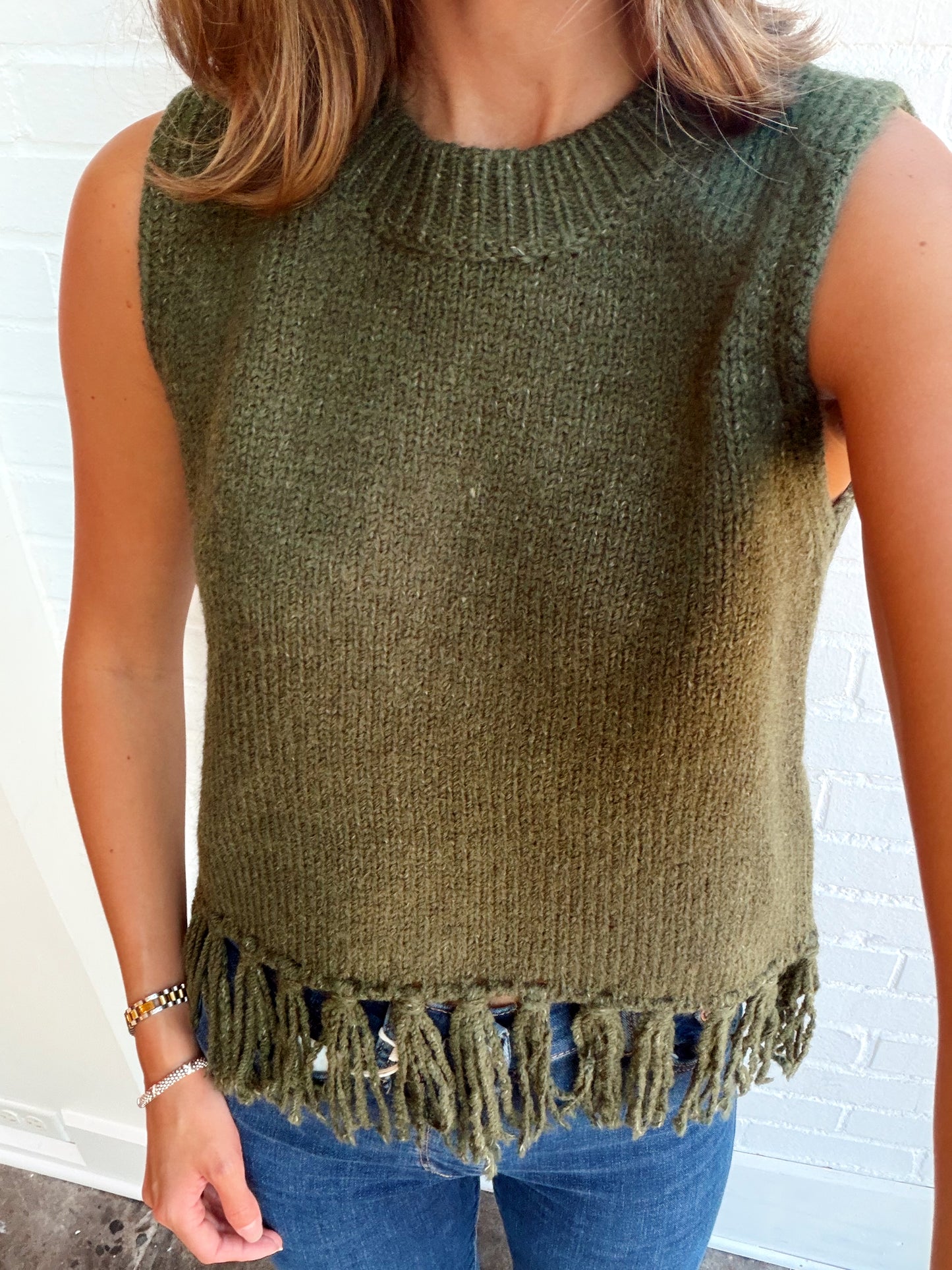SWEATER VEST W/ FRINGE BOTTOM