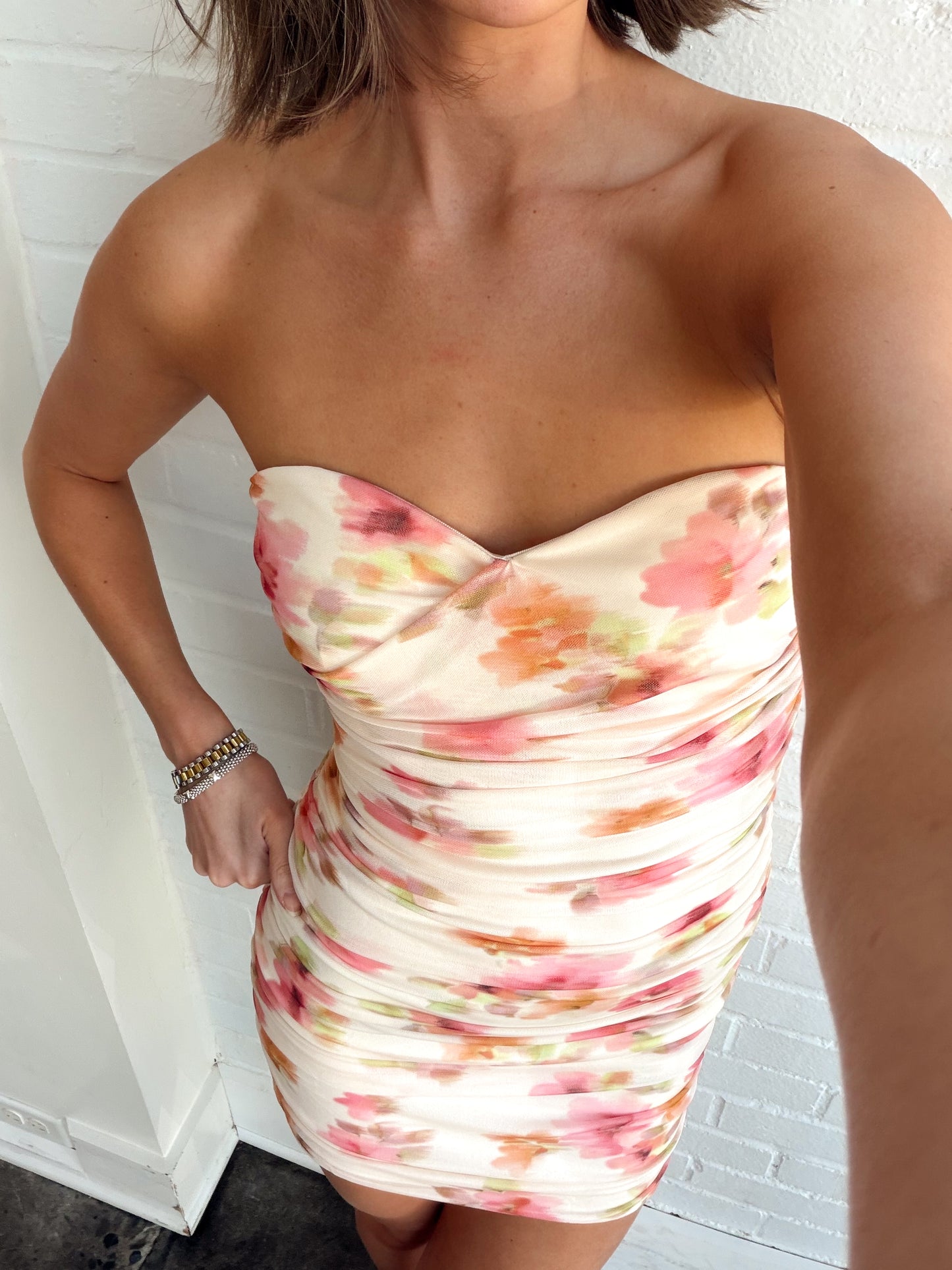 BAILEY STRAPLESS RUCHED MINI DRESS