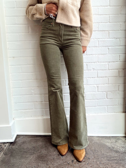 KINSLEY MID-RISE ULTRA FLARE